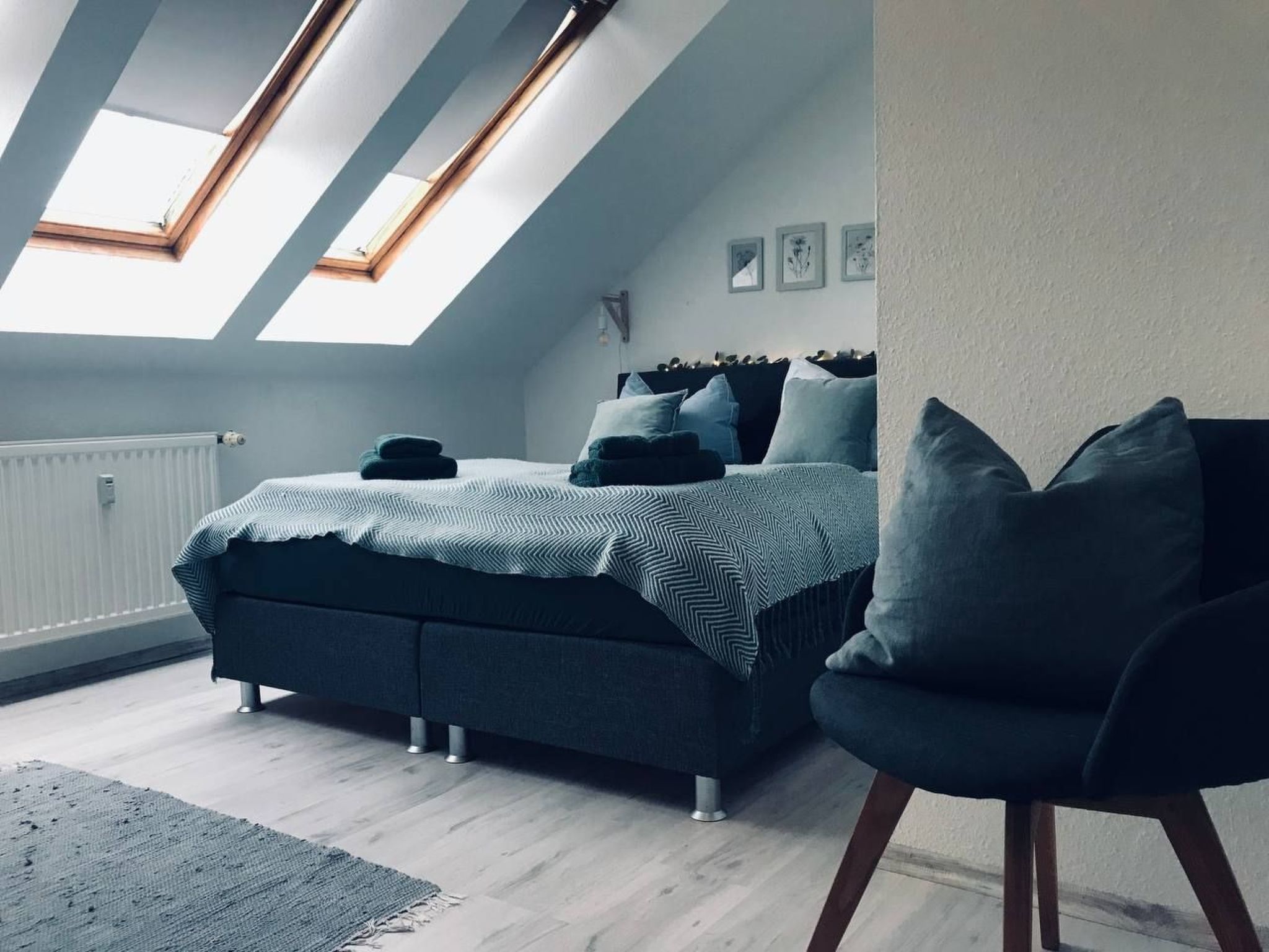 2-4 Personen Hund willkommen-Image-tags.info