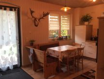 in Neustrelitz mit Garten und Grill
