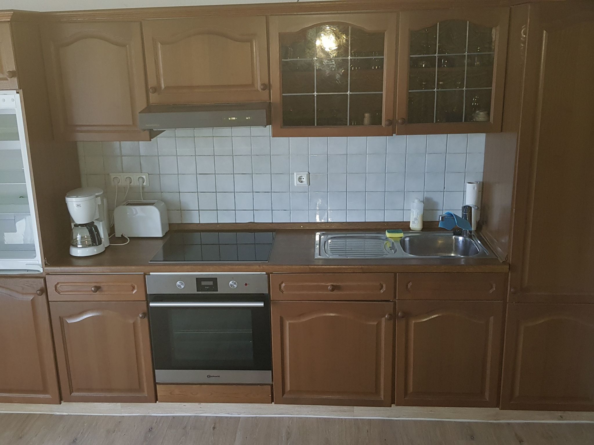 Roswitha 2-Image-tags.info