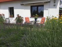 Kleines Ferienhaus in Rangsdorf mit großem Garten