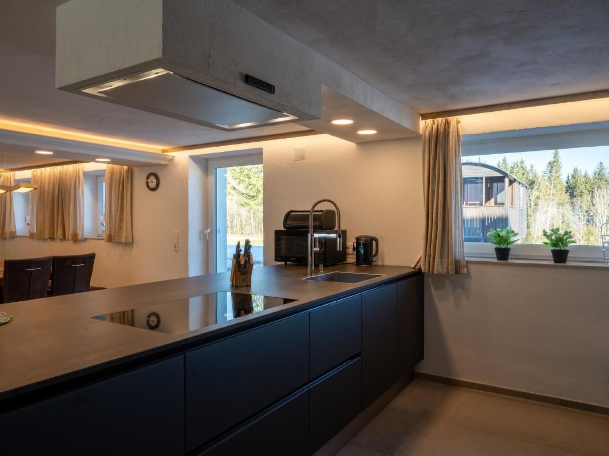 Residenz Zugspitzblick mit 6 Schlafzimmern-Drinnen