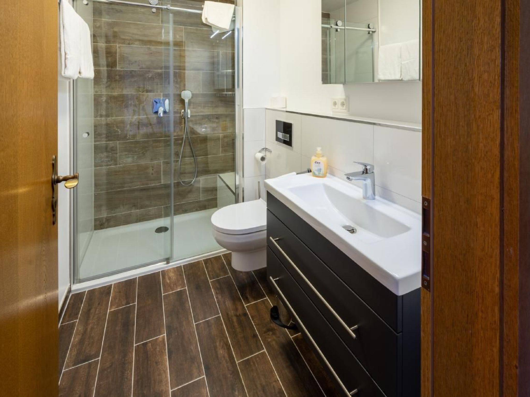 Residenz Zugspitzblick mit 6 Schlafzimmern-Drinnen