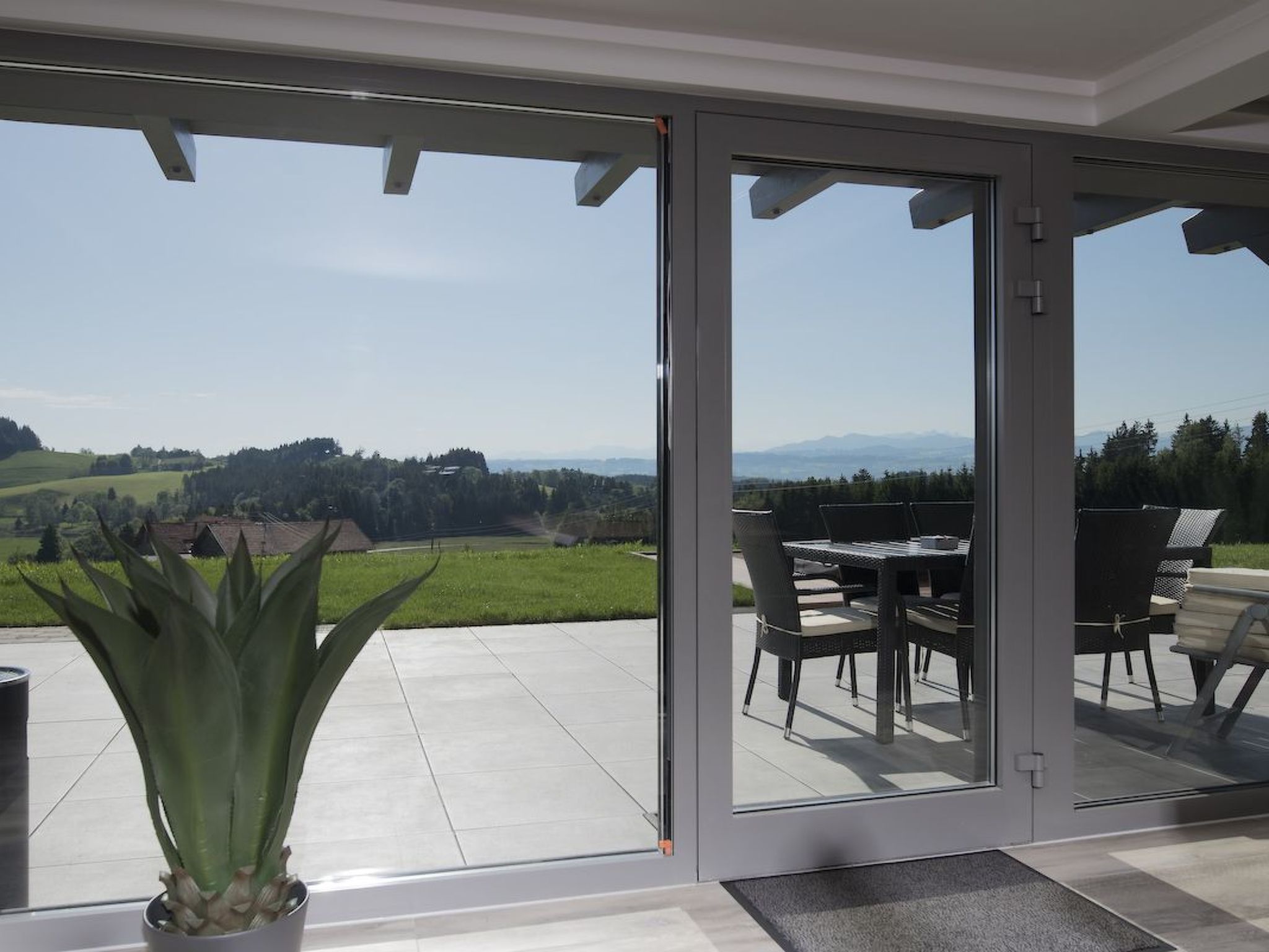 Gesamtes Ferienhaus in Buchenberg mit Grill, Garten und Terrasse-Image-tags.info