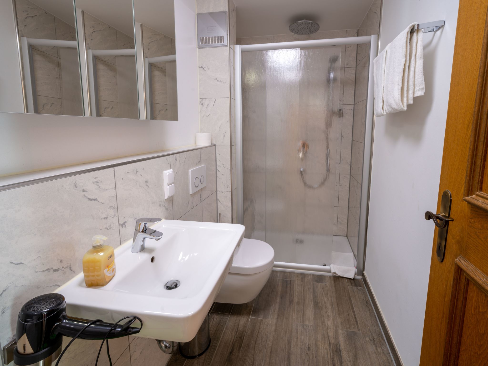 Gesamtes Ferienhaus in Buchenberg mit Grill, Garten und Terrasse-Image-tags.info