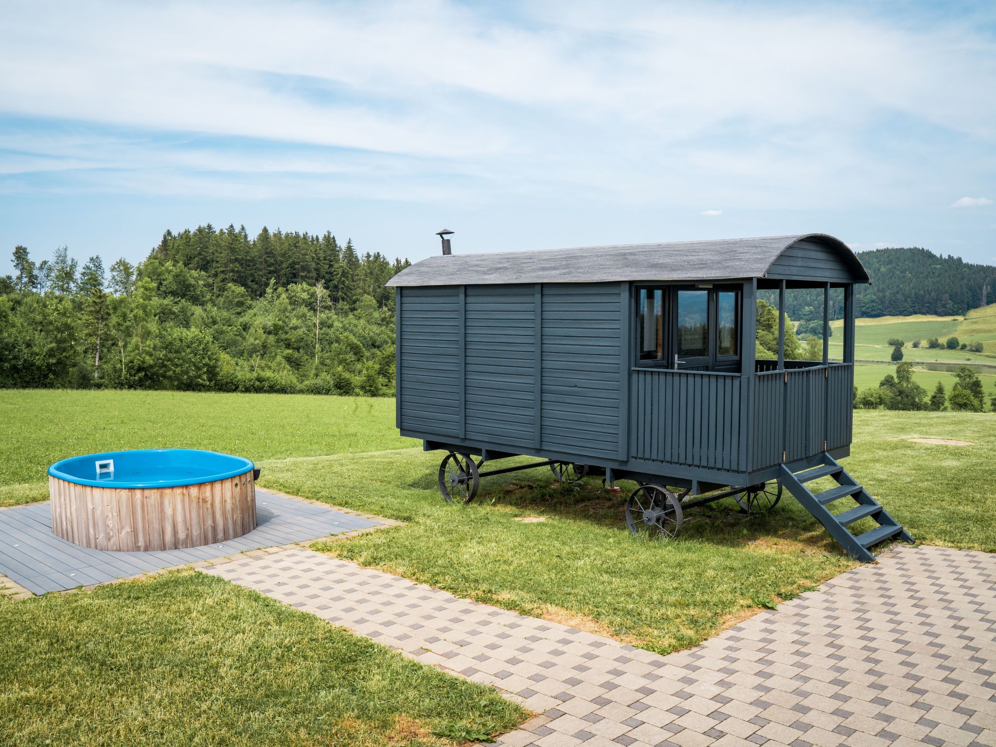 Gesamtes Ferienhaus in Buchenberg mit Grill, Garten und Terrasse-Image-tags.info