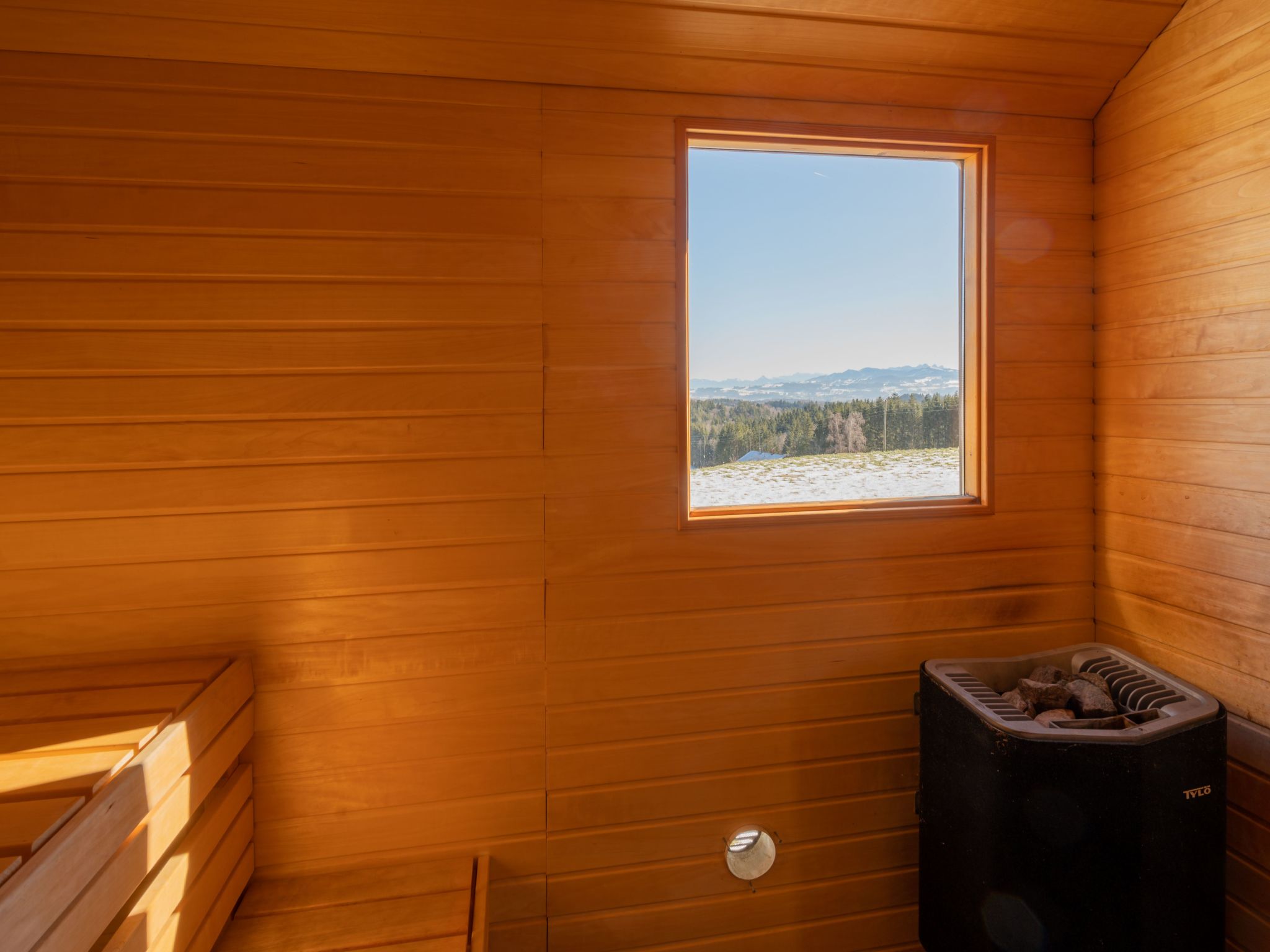 Gesamtes Ferienhaus in Buchenberg mit Grill, Garten und Terrasse-Image-tags.info