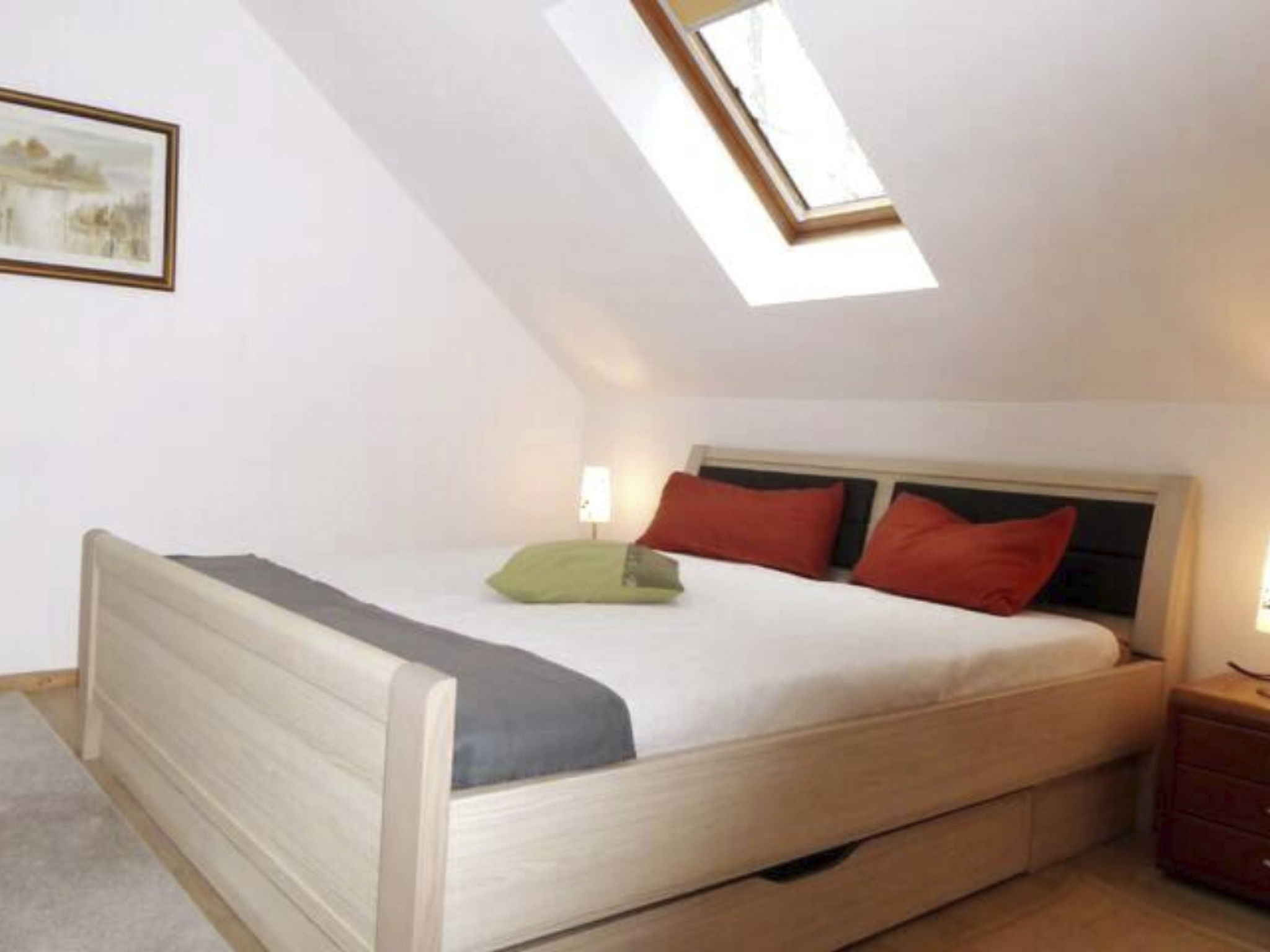 Wohung mit Balkon und Garten nahe Stadtgrenze-Drinnen