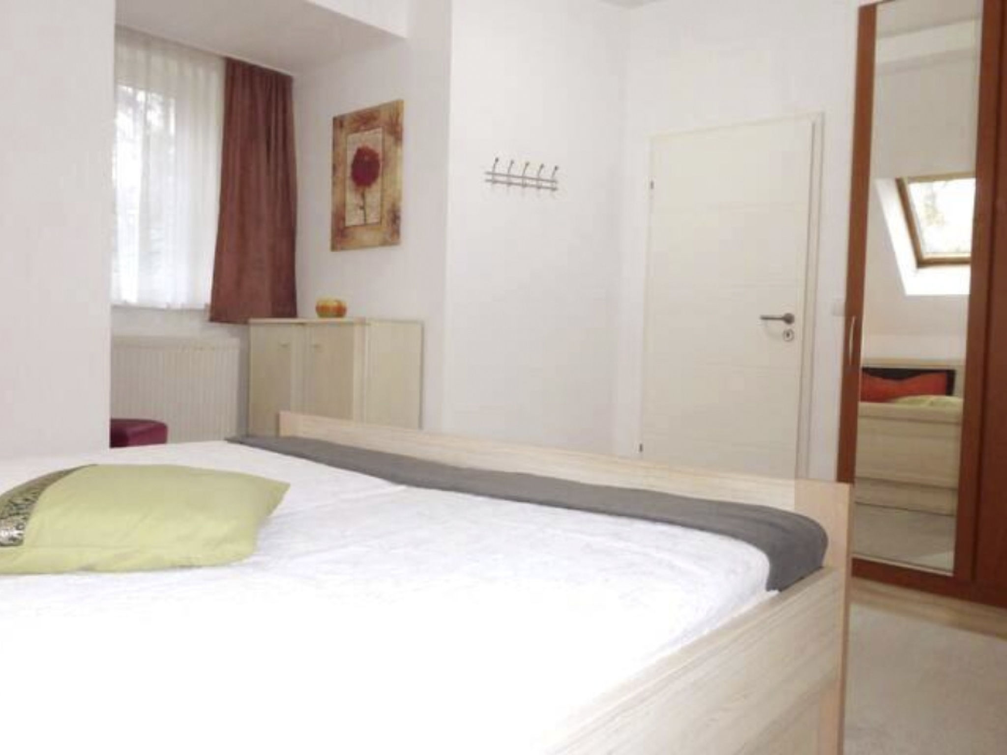 Wohung mit Balkon und Garten nahe Stadtgrenze-Drinnen