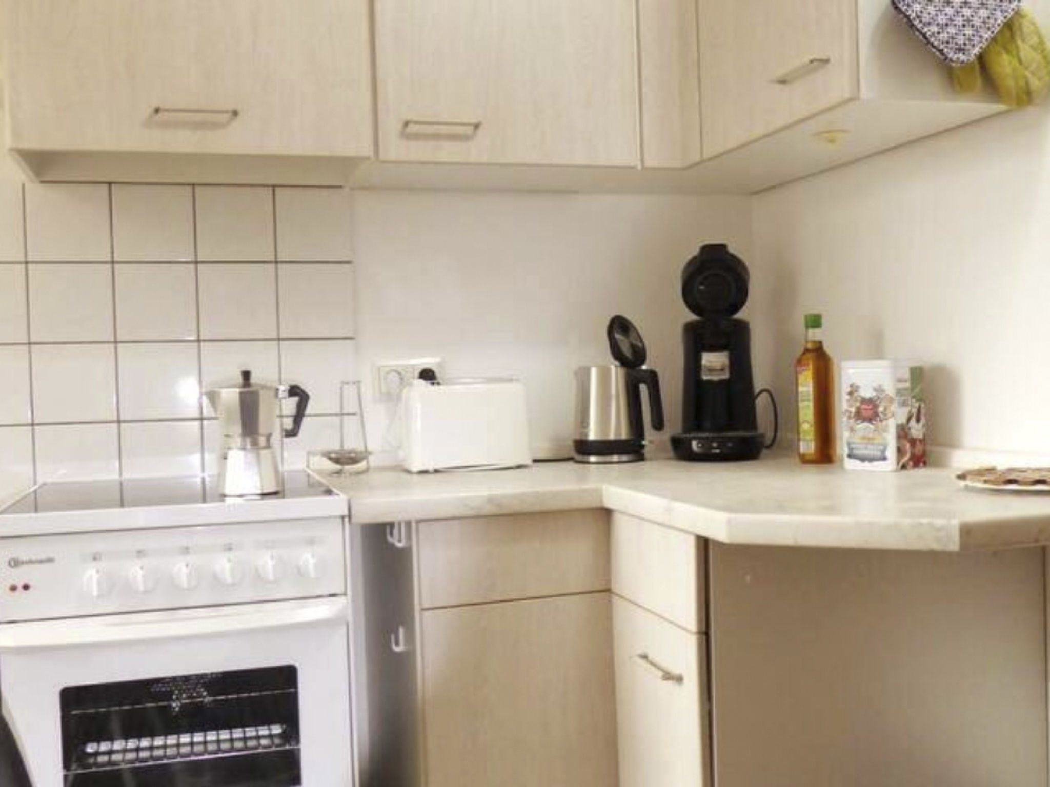 Wohung mit Balkon und Garten nahe Stadtgrenze-Drinnen