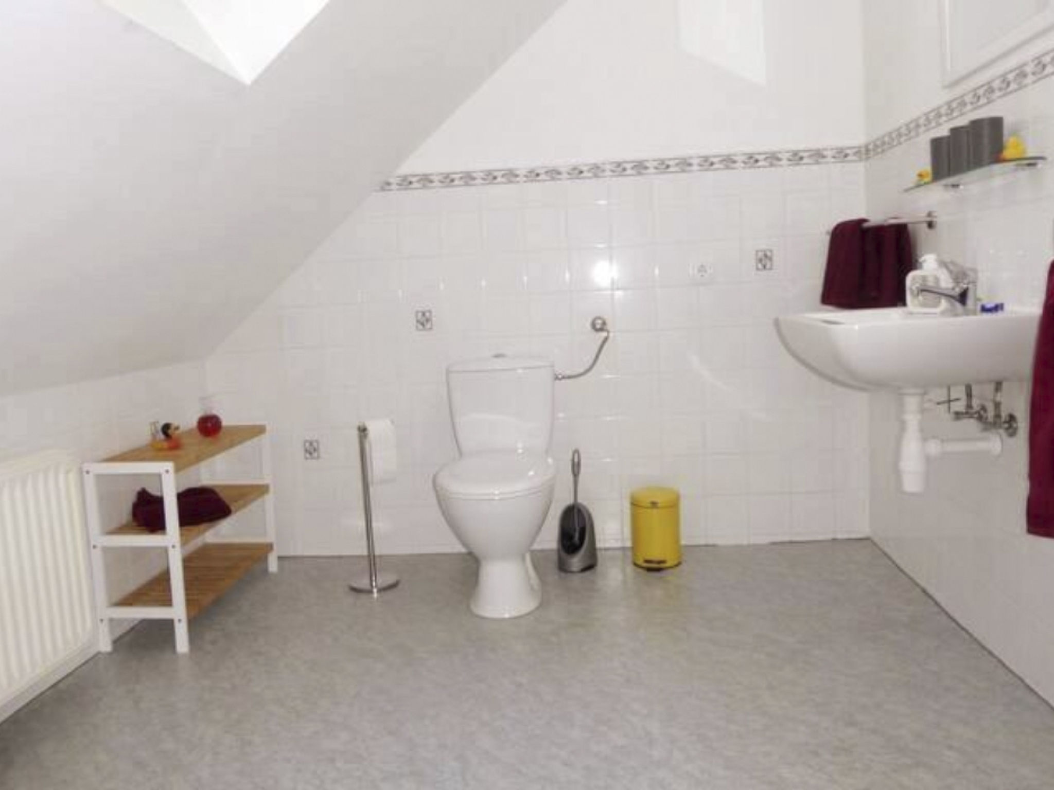 Wohung mit Balkon und Garten nahe Stadtgrenze-Drinnen