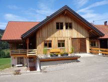 Vrijstaand chalet aan de bosrand bij Oberstaufen – 66 m² voor 2 personen - thumbnail 1