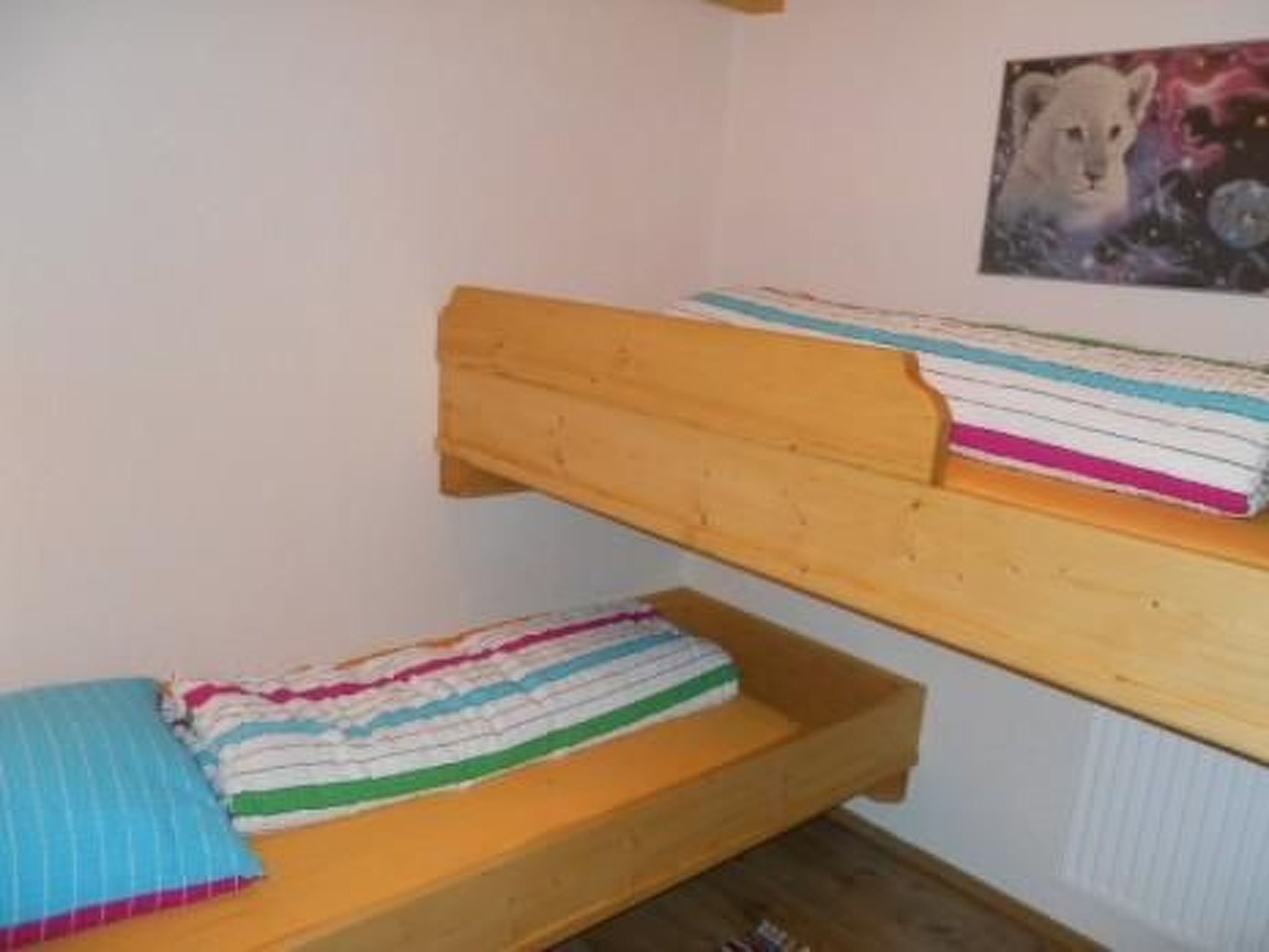 Am Waldrand, ideal für Bergsport-Drinnen