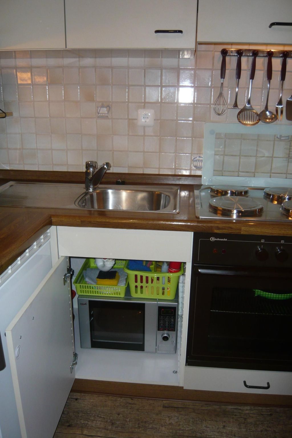 Falkenhorst Wh 40-Drinnen