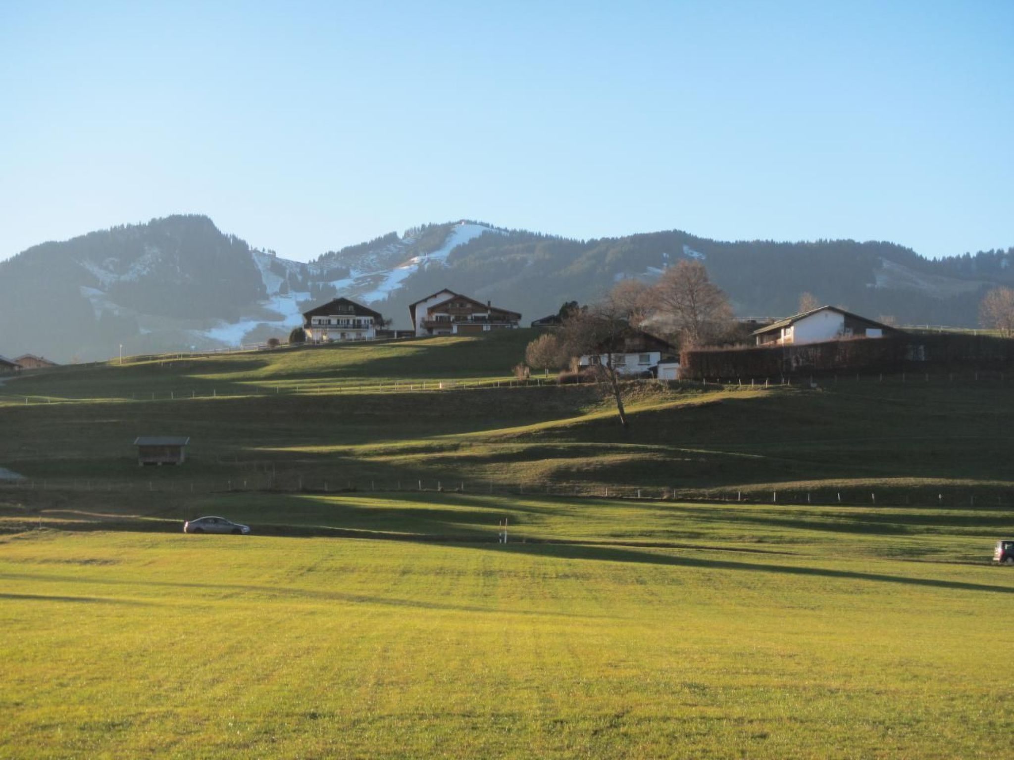 Mit Hallenbad-Drinnen