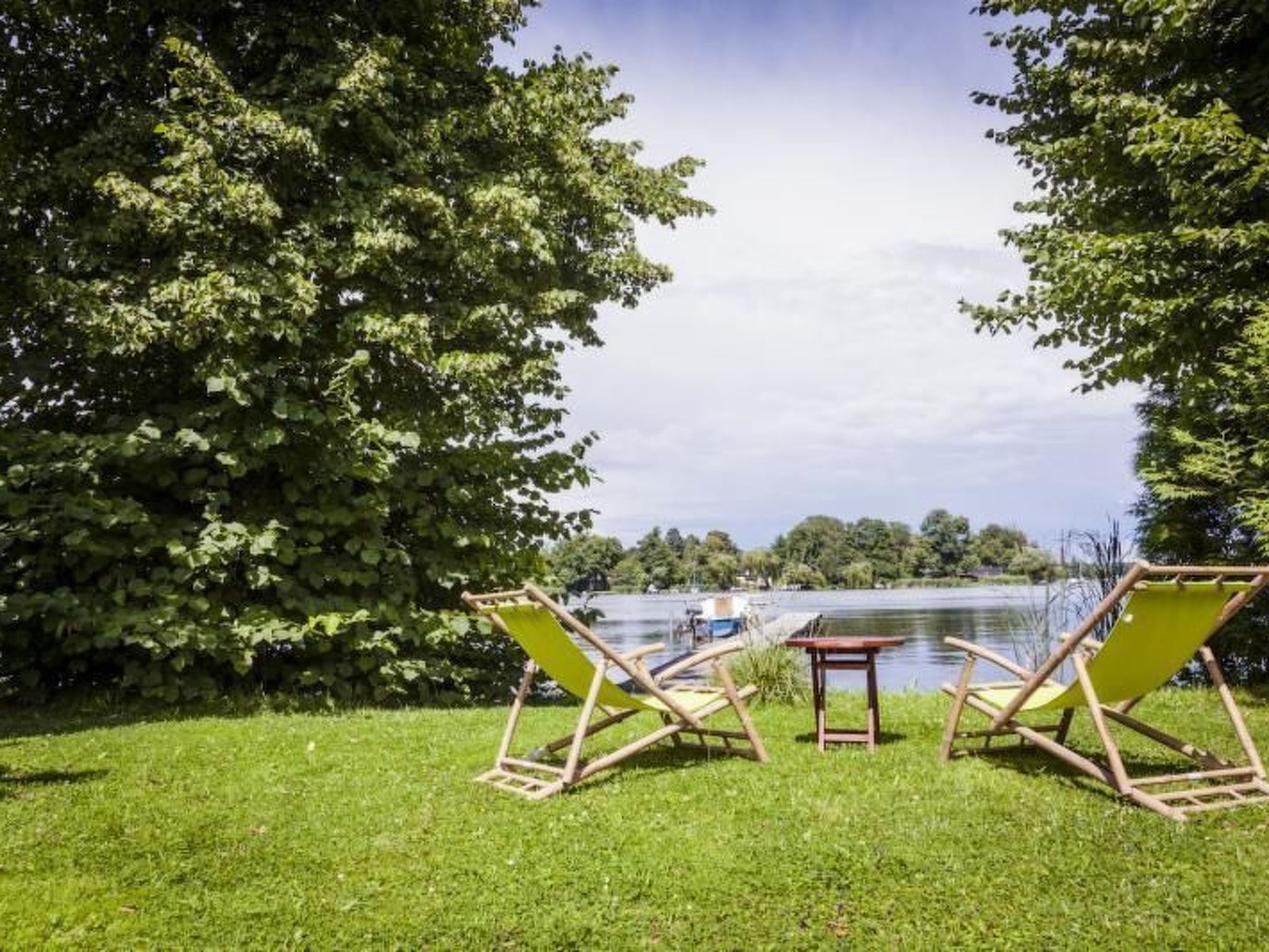 Haus am See-Draußen