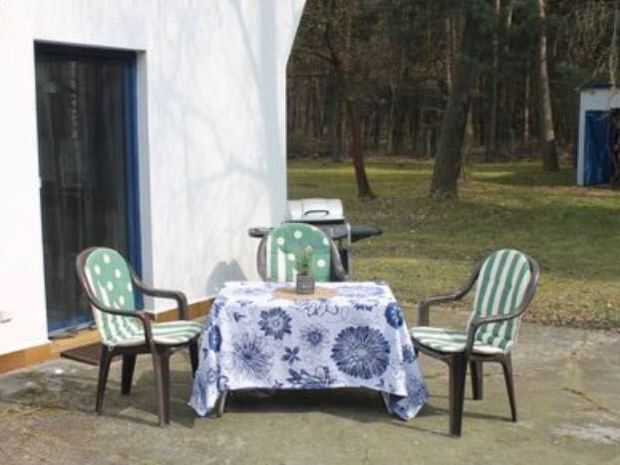 Appartement mit Garten, Grill und Terrasse-Image-tags.info