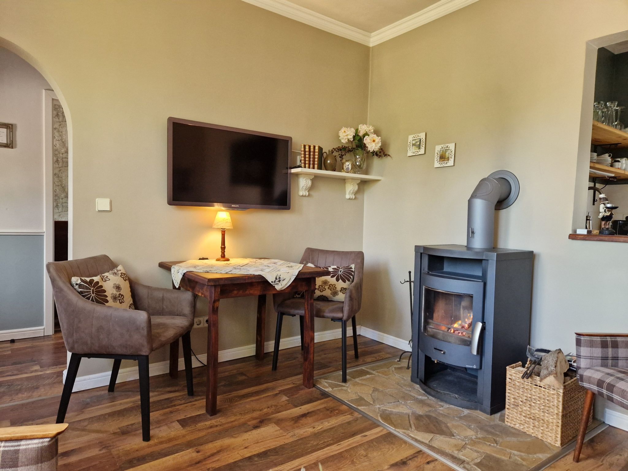 Mit Garten, Grill und Terrasse