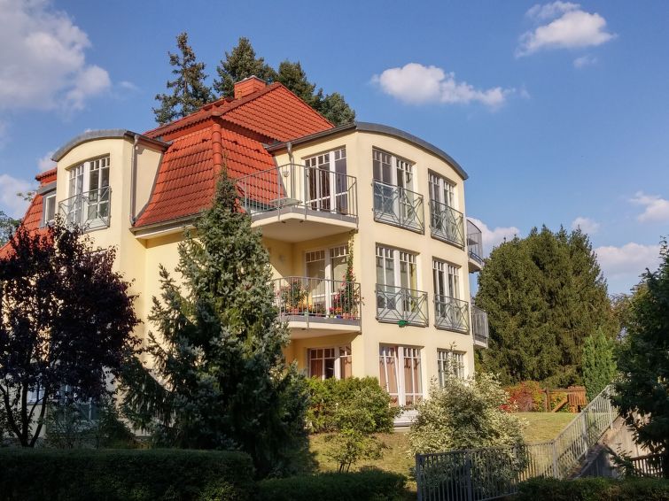 Centraal gelegen appartement aan het meer in Bad Saarow in Bad Saarow