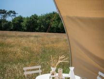 Knusse Coco Sweet aan de Großer Lychensee met terras en BBQ - thumbnail 4
