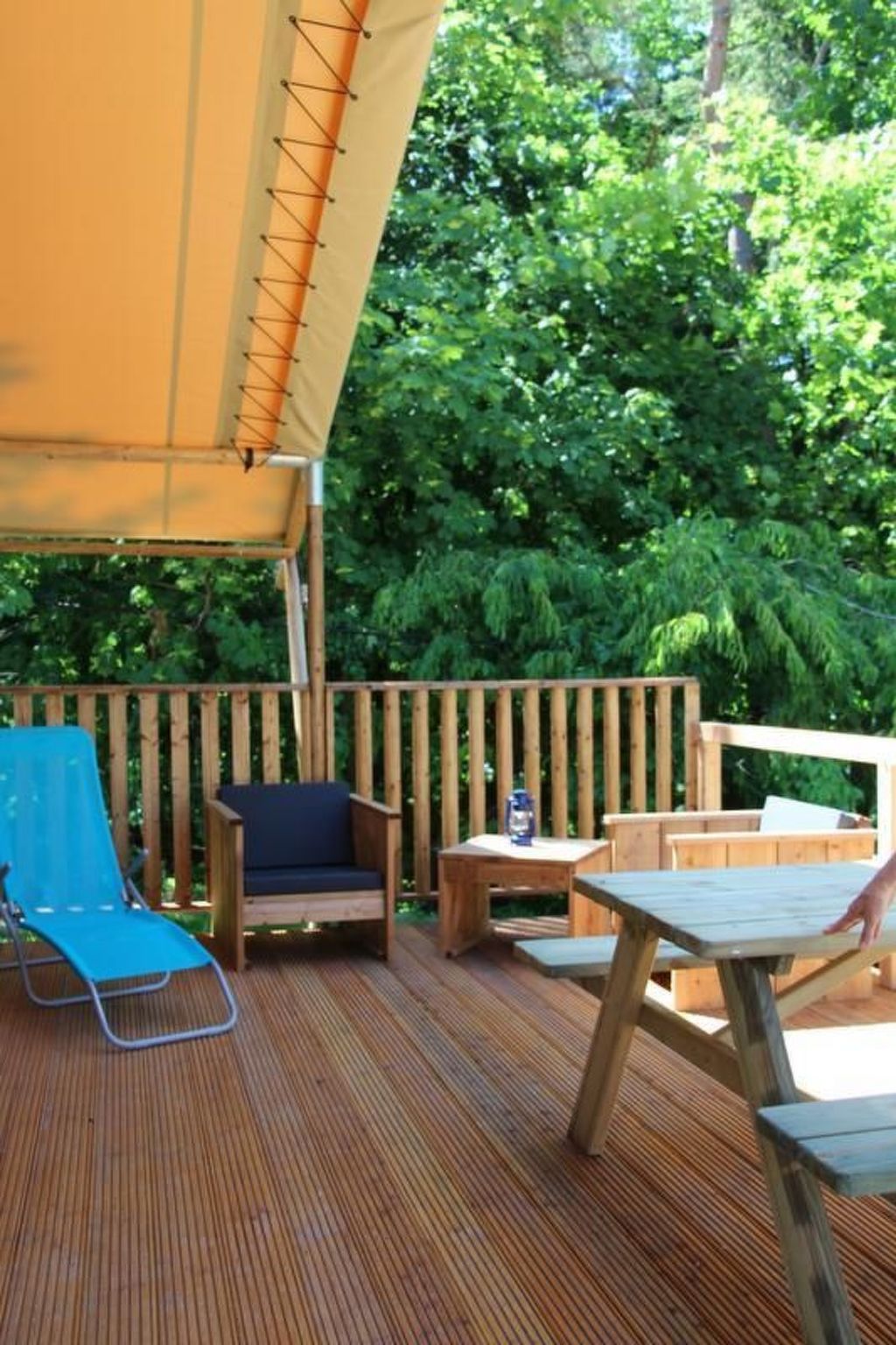 Safarizelt in Hohenlychen mit Garten und Grill-Dedans