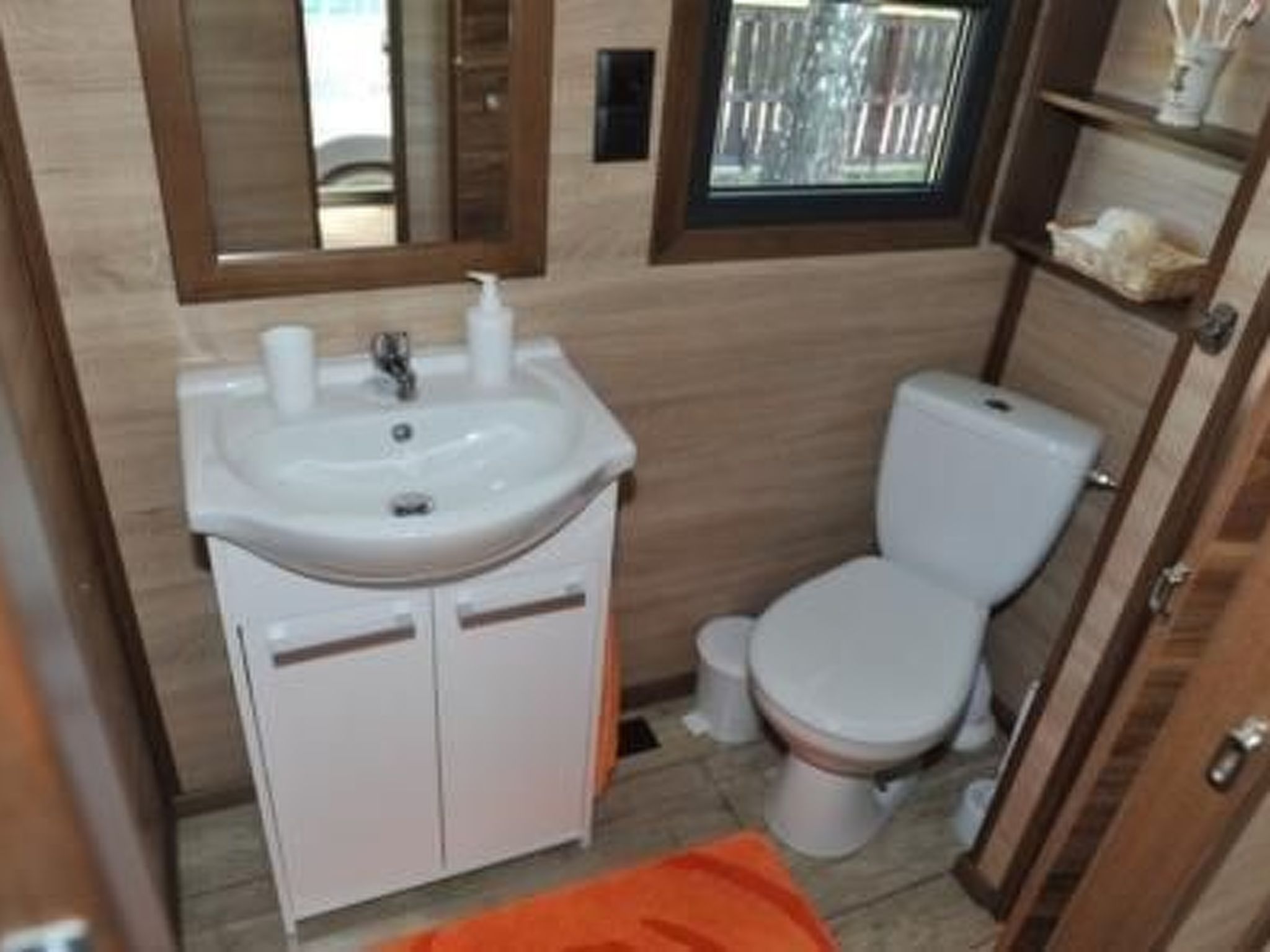 Mobilheim Zweiundvierzig in Lychen-Drinnen