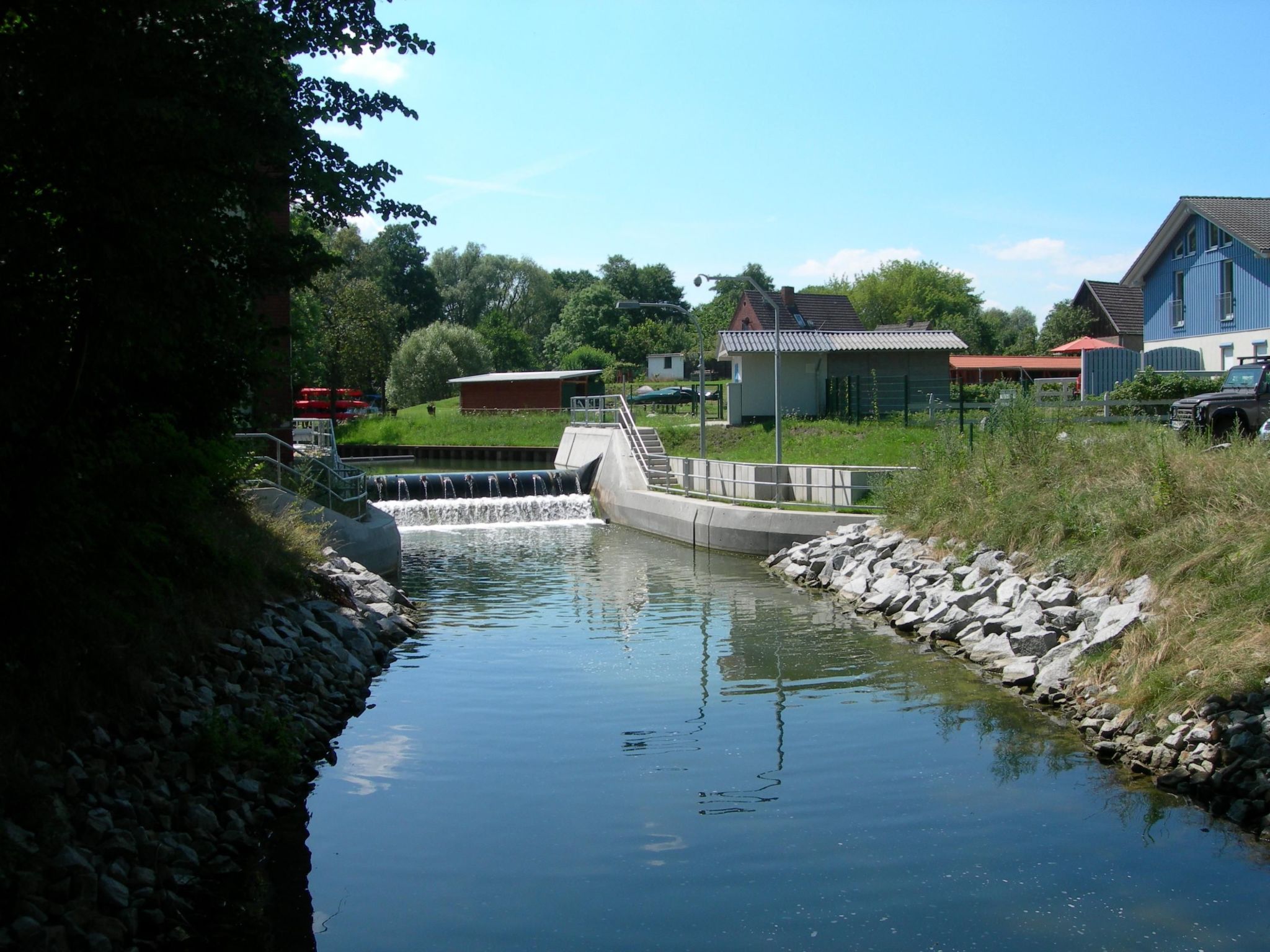Wasserschleuse in Wesenberg-Strasen-Drinnen