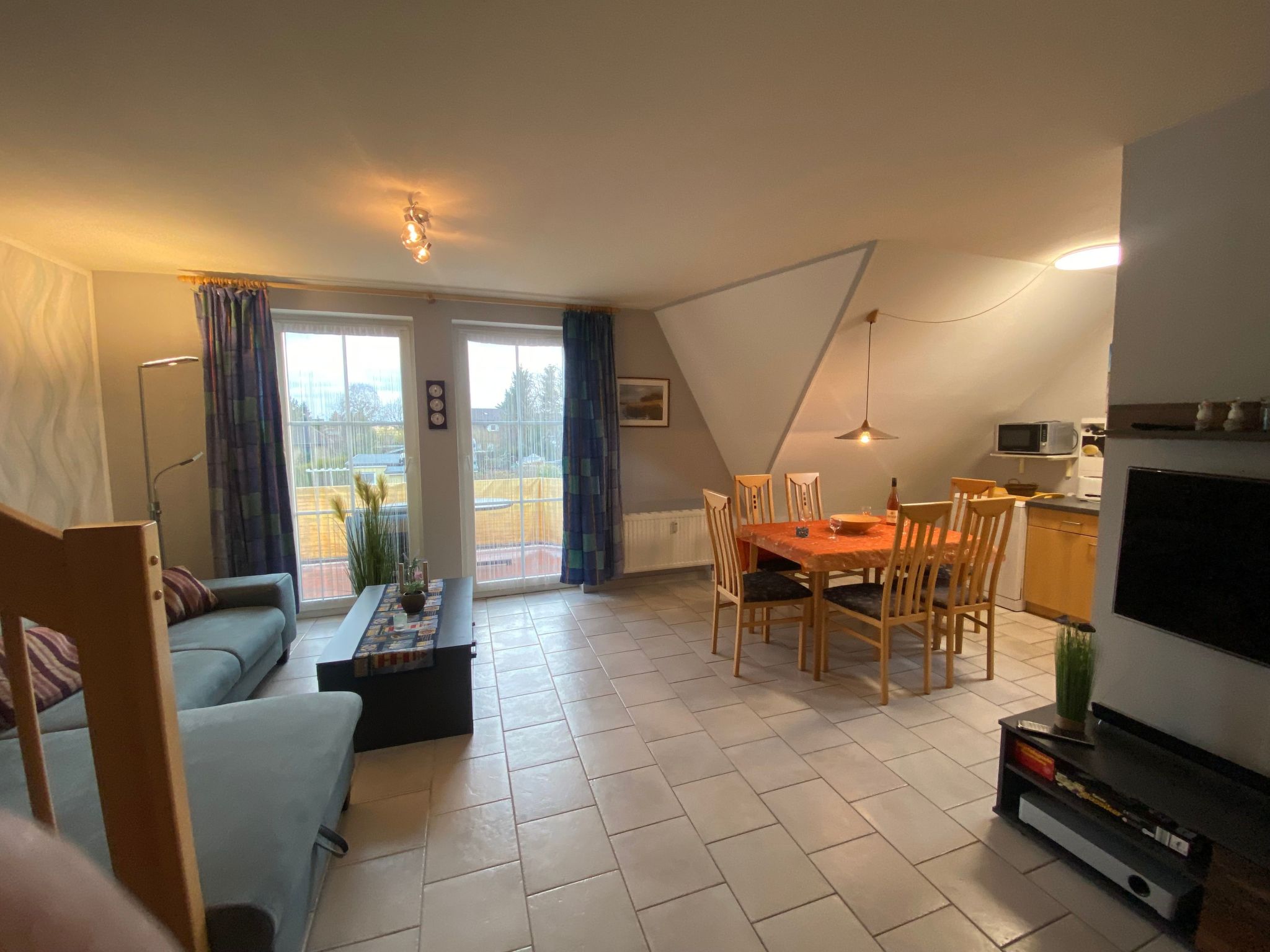 Moderne Wohnung in Karlshagen mit Grill und Garten-Dedans
