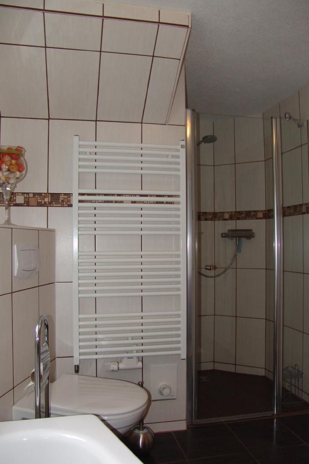 Uns Oellernhuus-Dedans