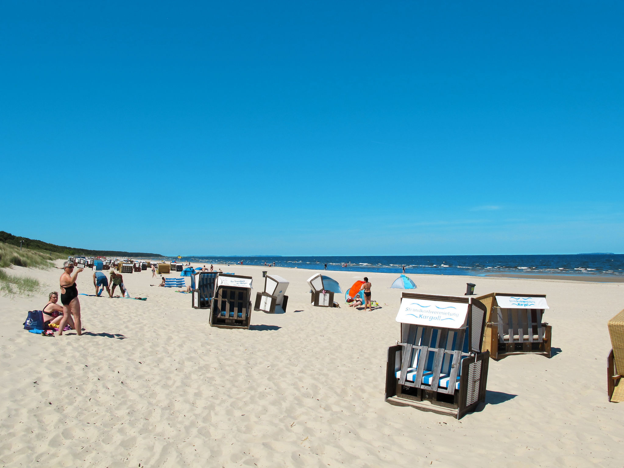 In Karlshagen mit Terrasse und Garten-Omgeving