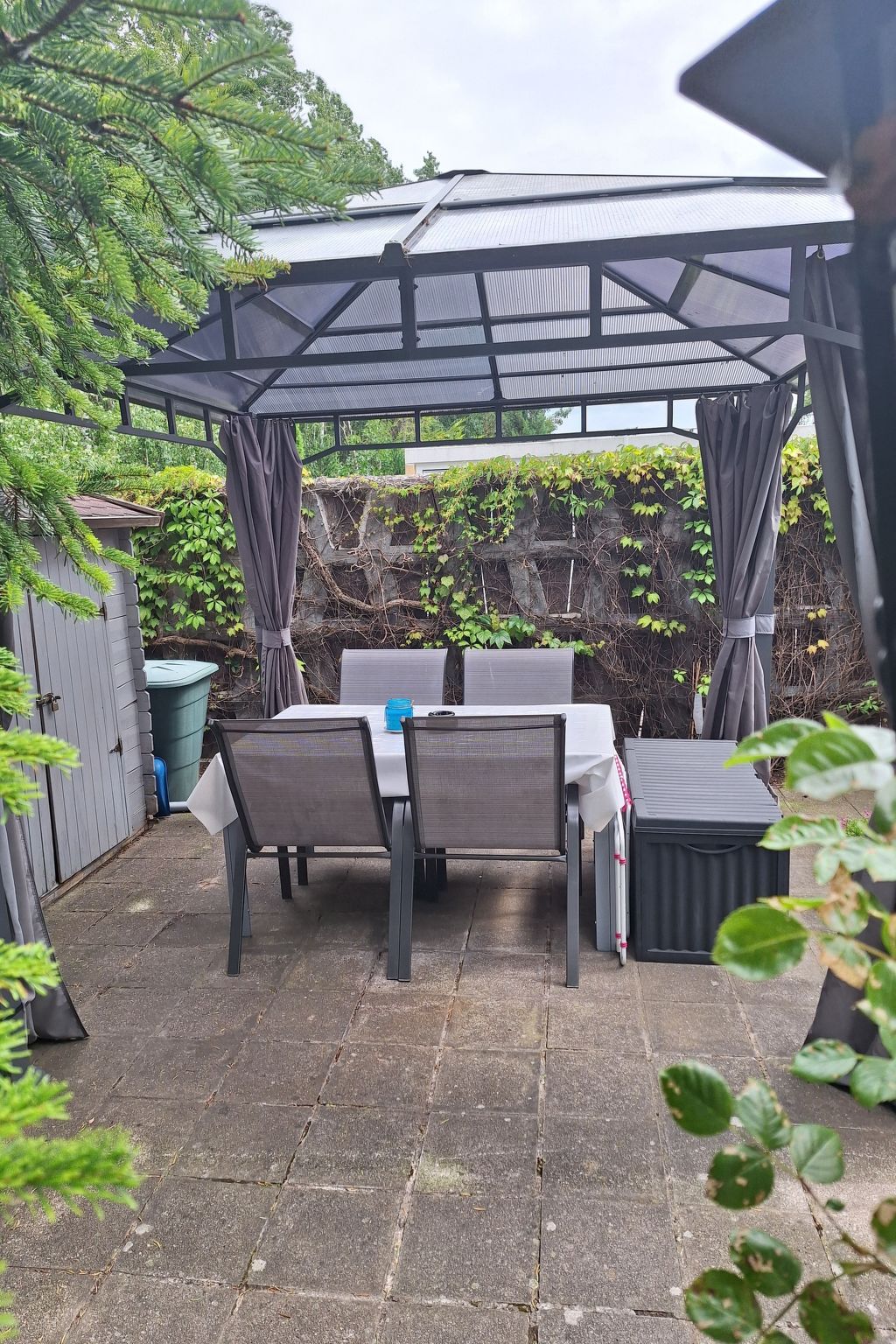 Reetgedecktes Haus-Dedans