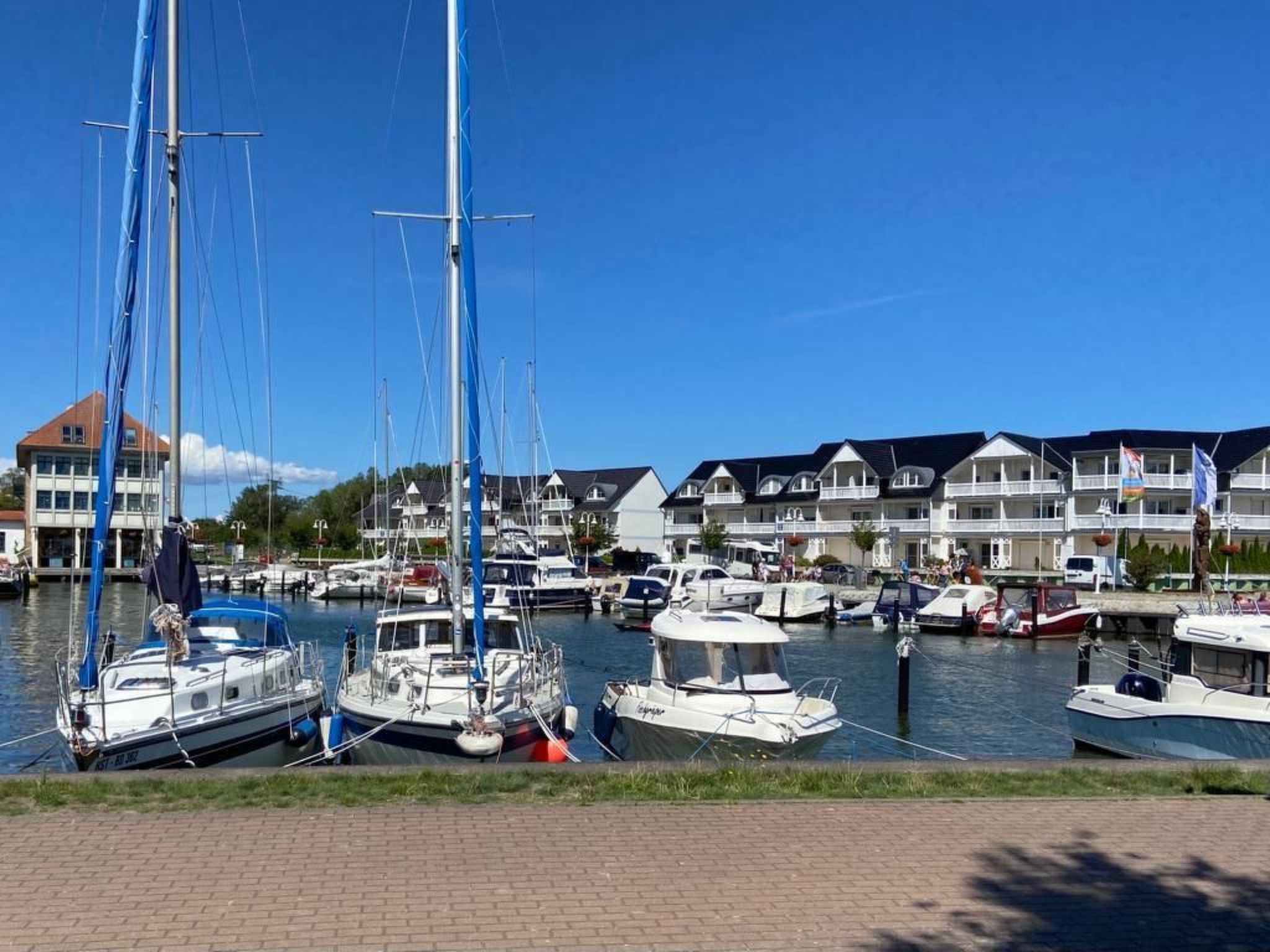 Haus „Am Yachthafen“-Binnen