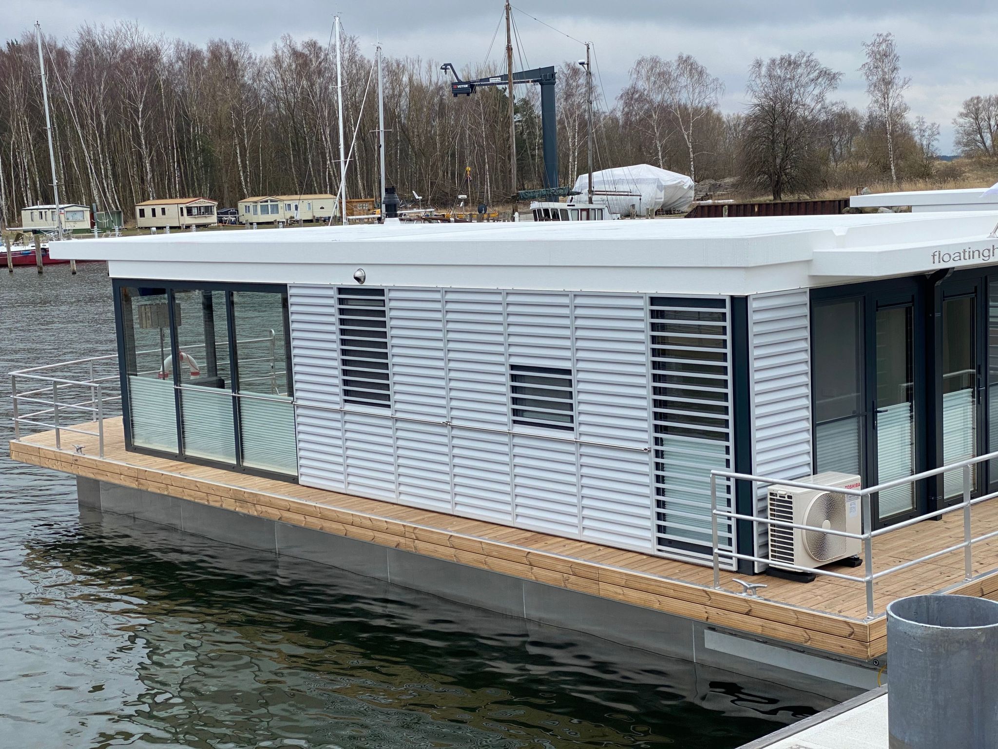 Sealoft auf der Ostsee Floatinghouse Trinity