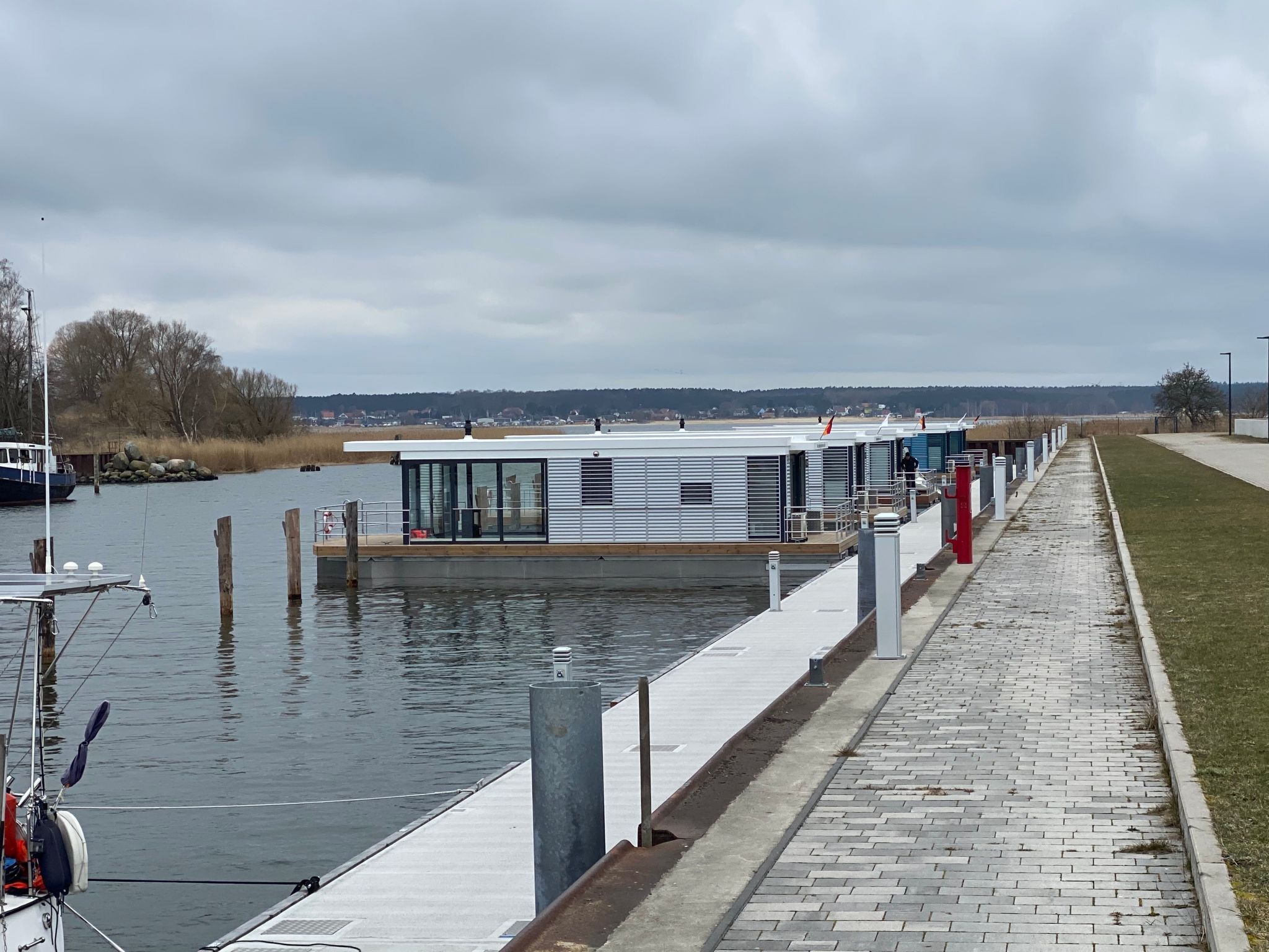 Sealoft auf der Ostsee Floatinghouse Trinity-Image-tags.info