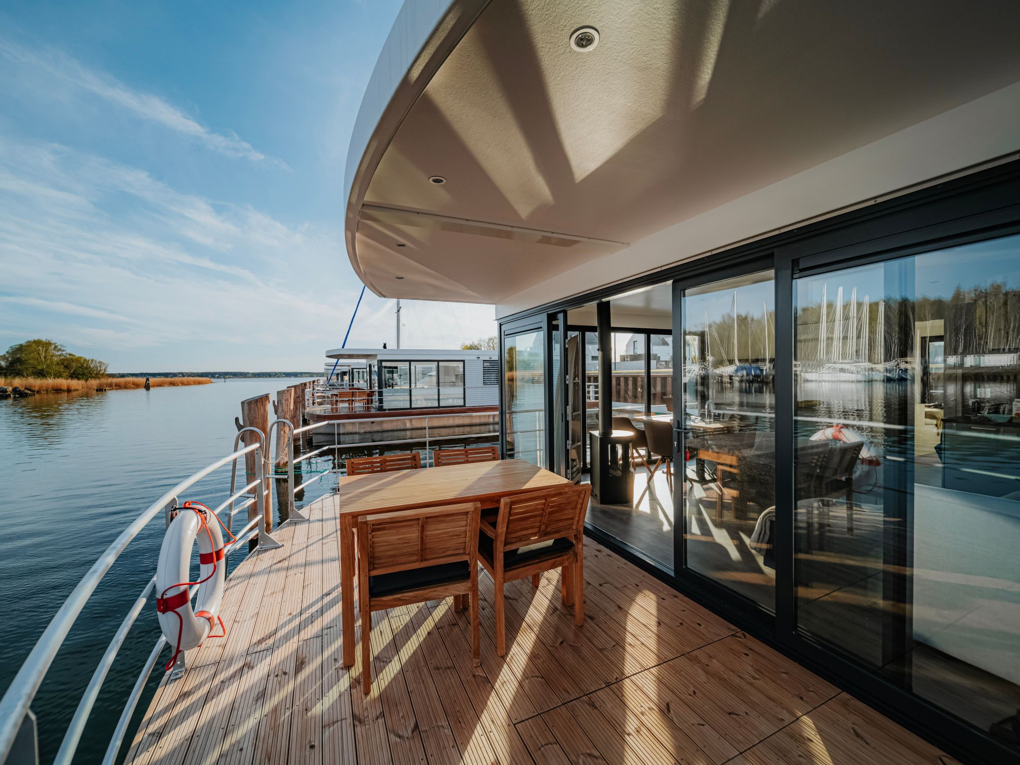 Sealoft auf der Ostsee Floatinghouse Trinity-Image-tags.info