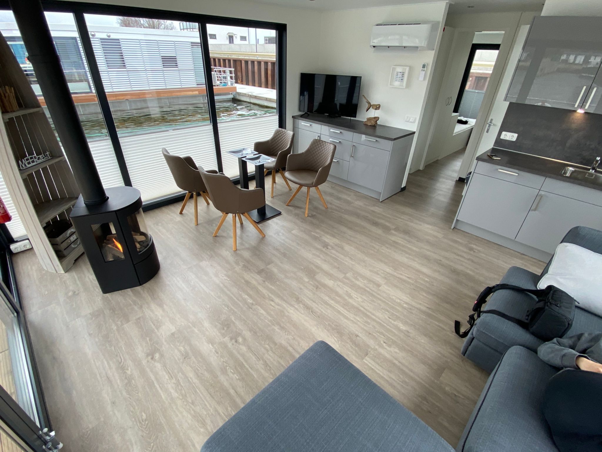 Sealoft auf der Ostsee Floatinghouse Trinity-Image-tags.info