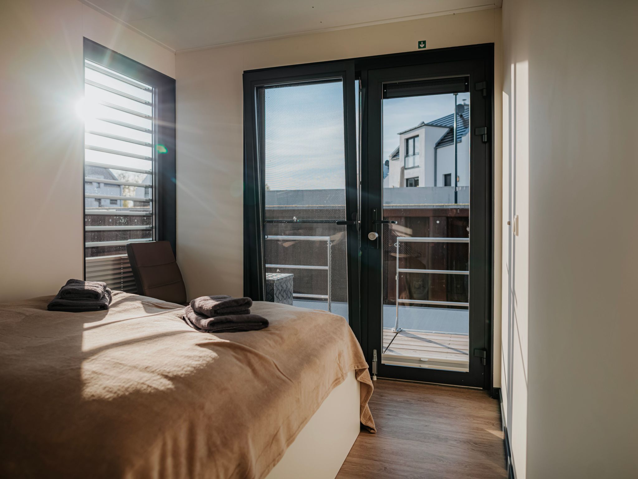 Sealoft auf der Ostsee Floatinghouse Trinity-Image-tags.info