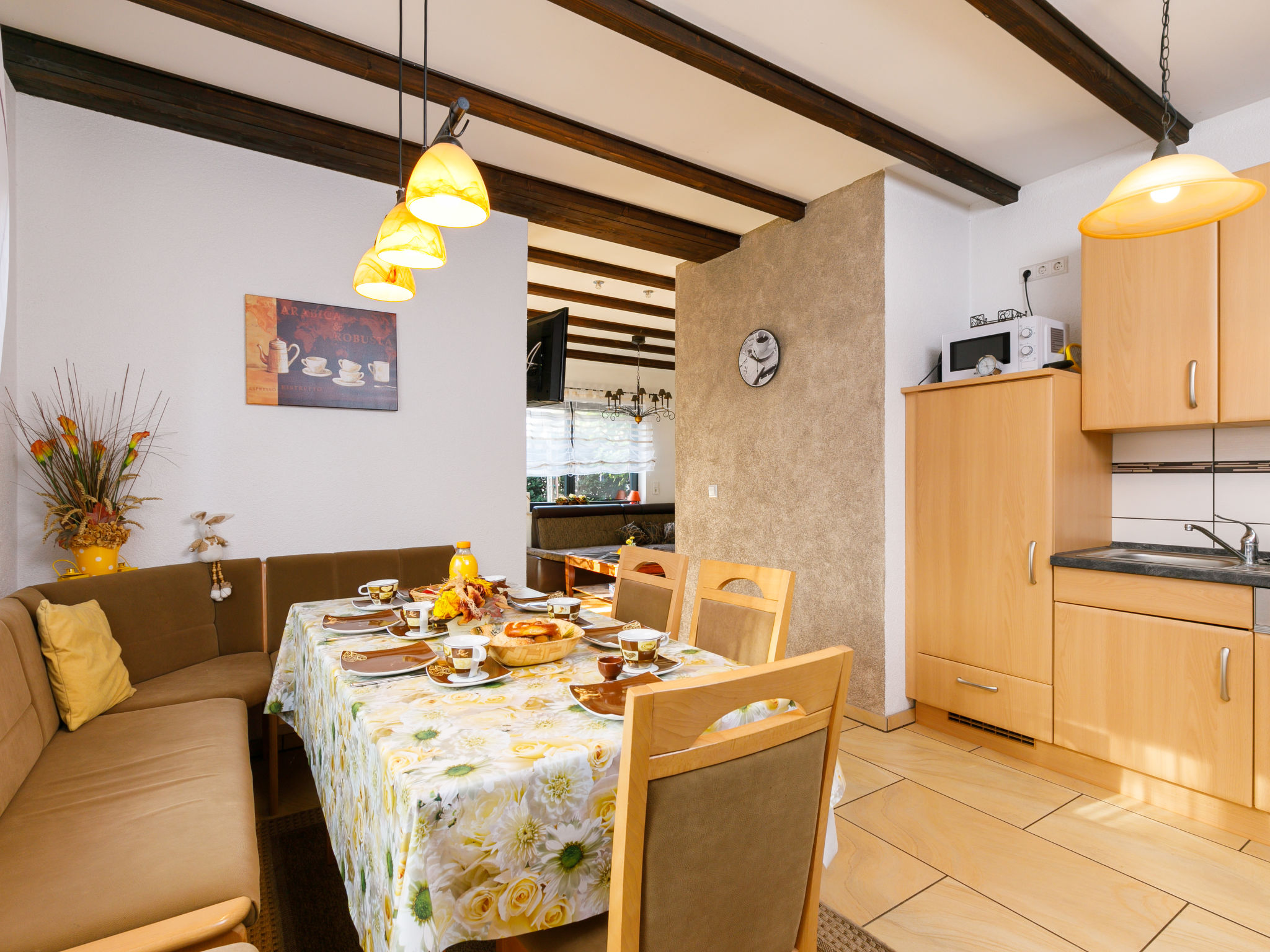 Kitchen / Dining Room