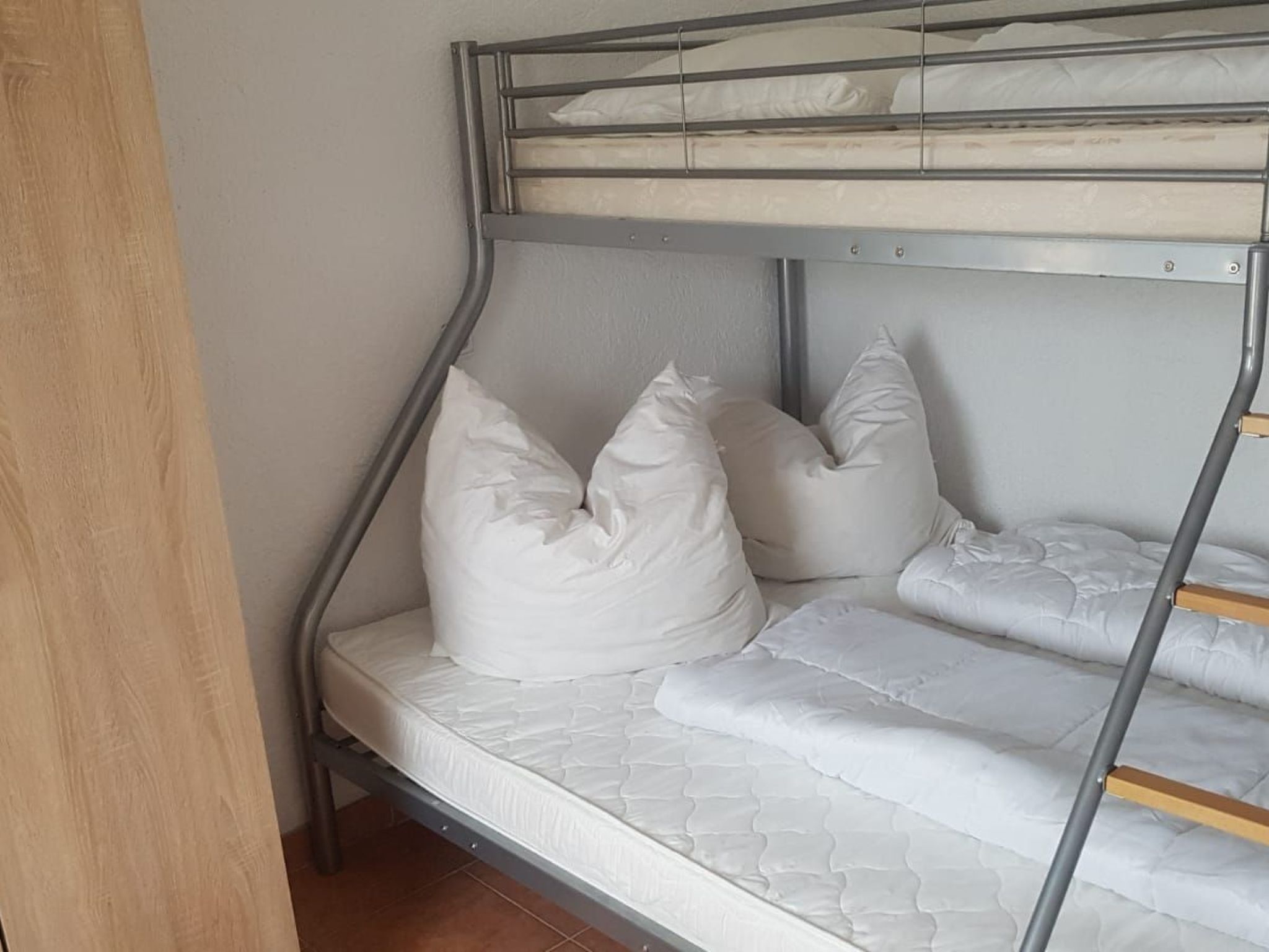 In Tarnewitz mit Terrasse und Grill-Image-tags.info