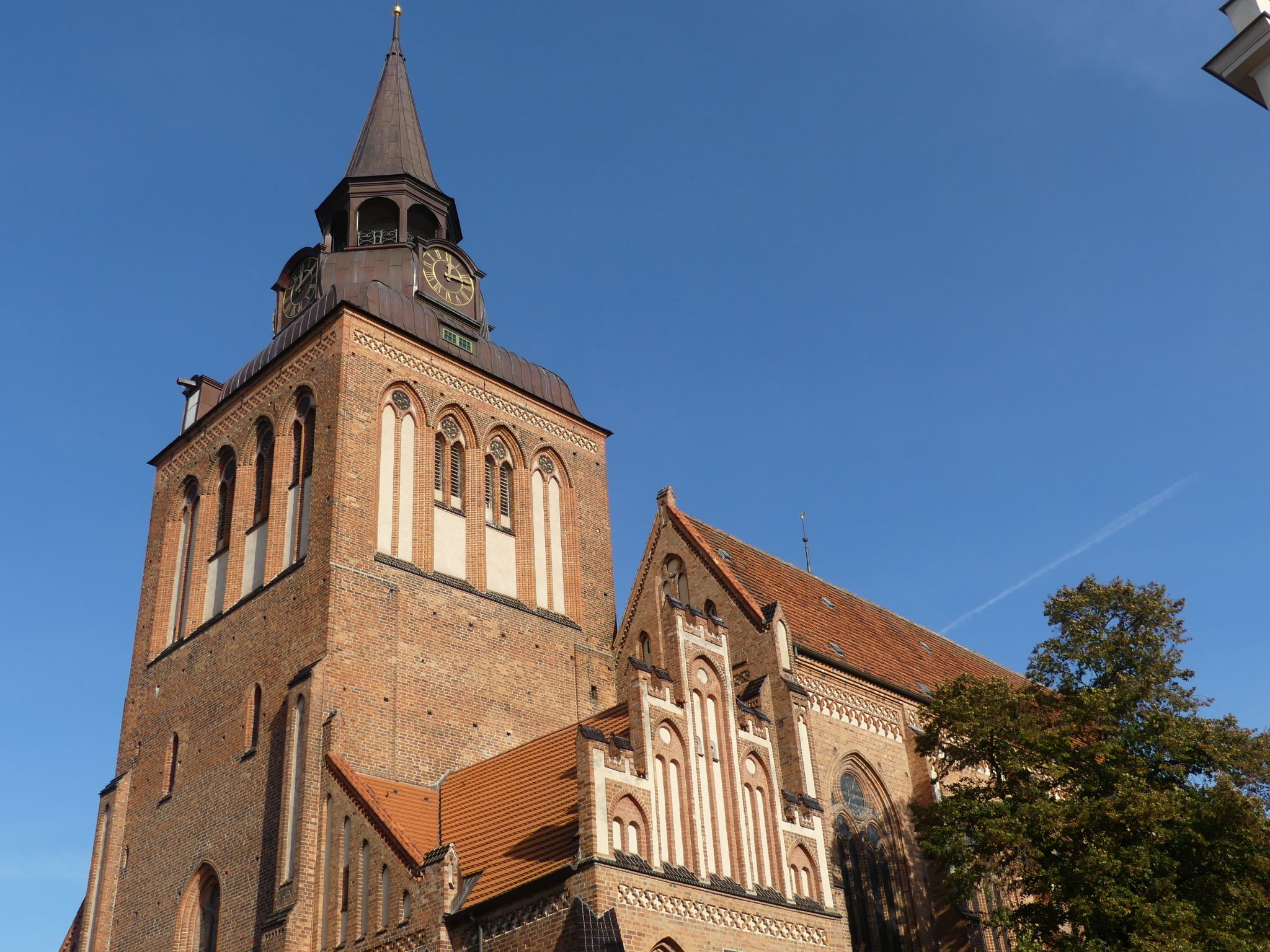 Designerwohnung in denkmalgeschütztem Wasserturm-Omgeving