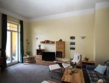 Appartement op de eerste rij, 100 meter van zee met balkon en zicht op strand - thumbnail 2
