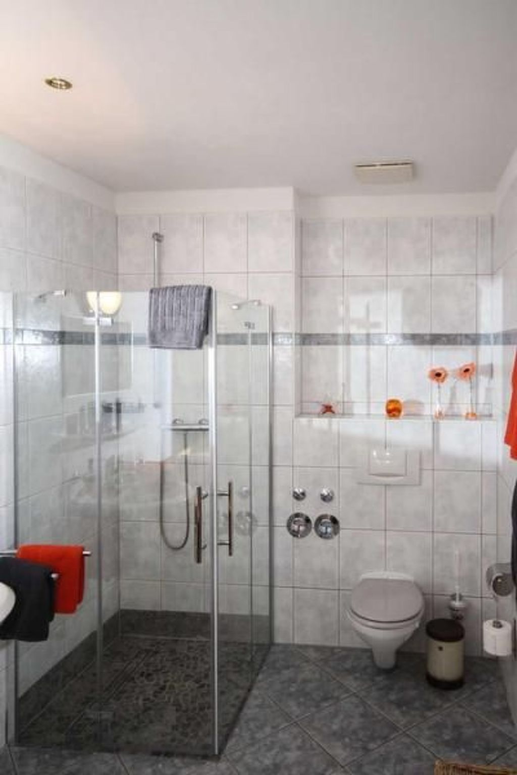 Appartement mit Balkon-Image-tags.info