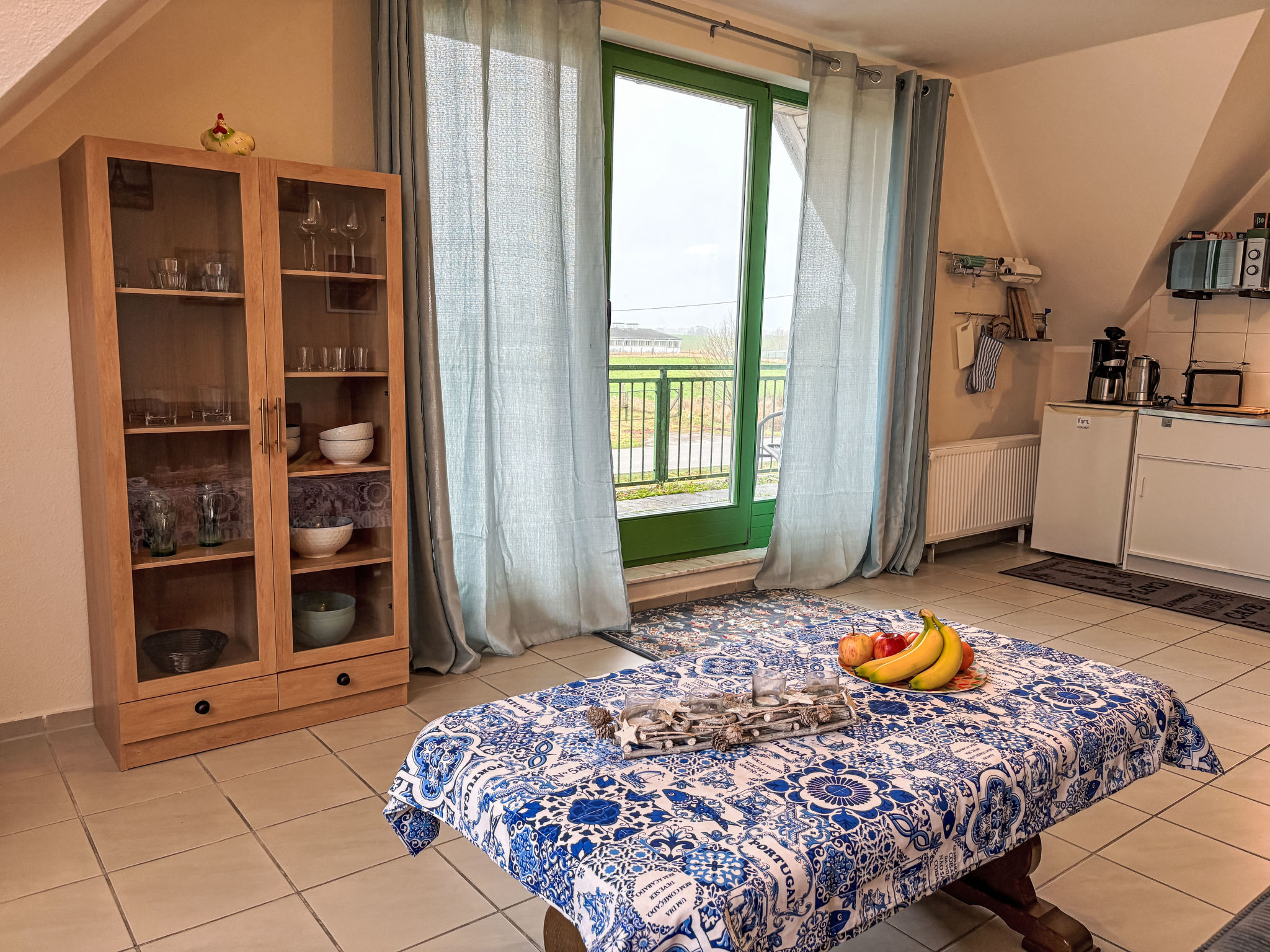 Wariner Straße-Binnen