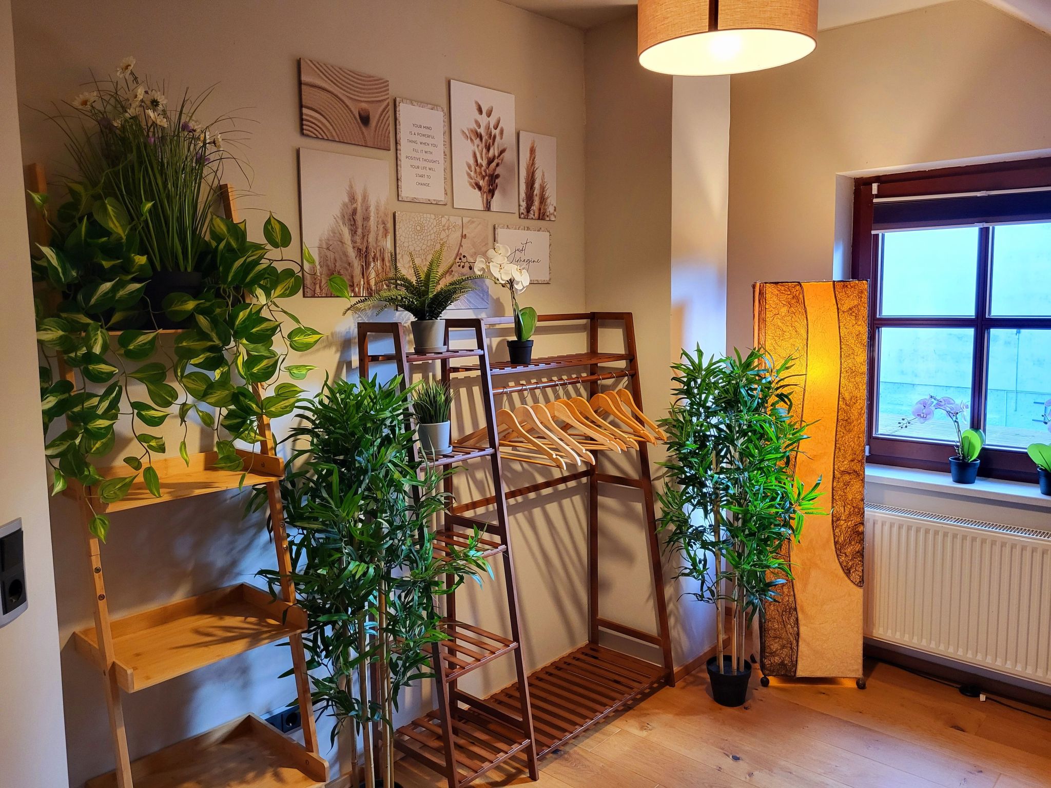 Wellnessparadies mit Sauna und Whirlpool-Image-tags.info