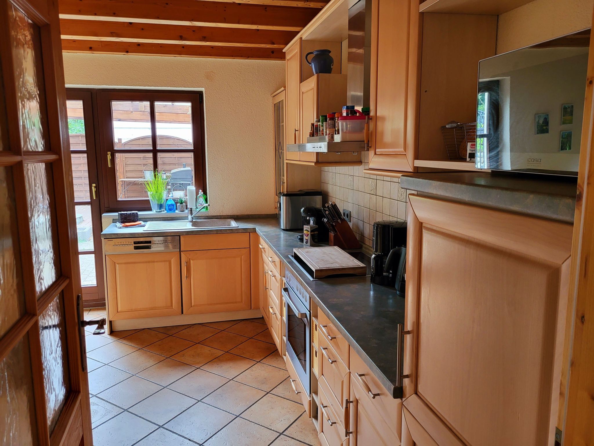 Wellnessparadies mit Sauna und Whirlpool-Image-tags.info