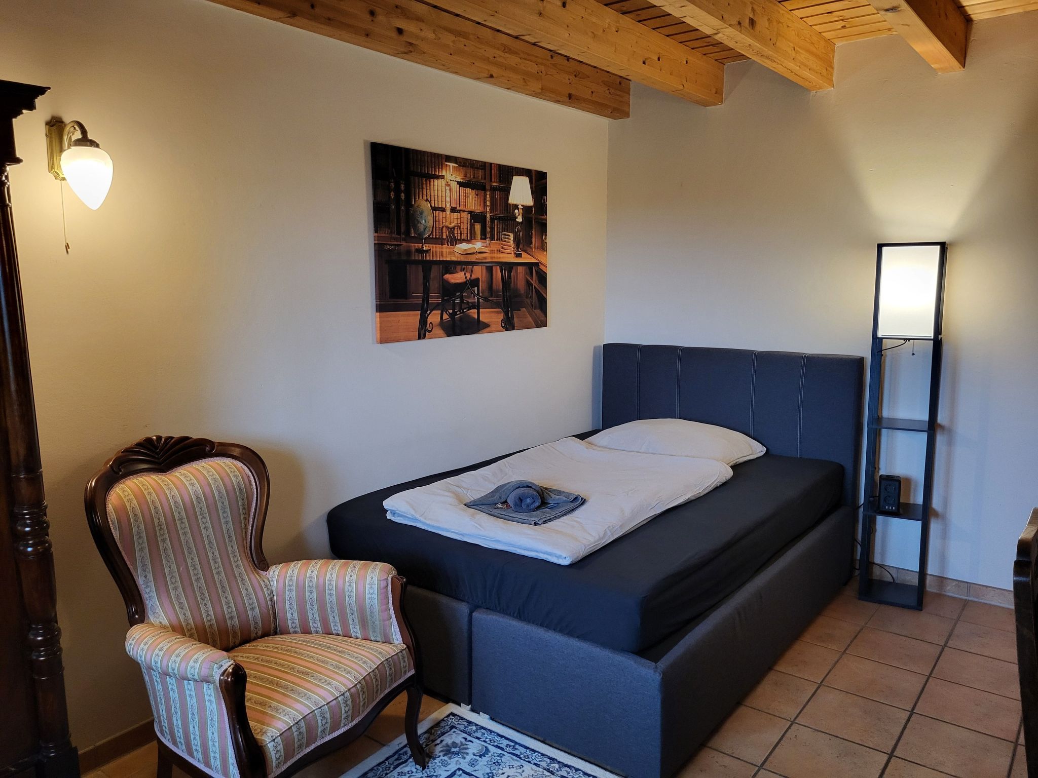 Wellnessparadies mit Sauna und Whirlpool-Image-tags.info