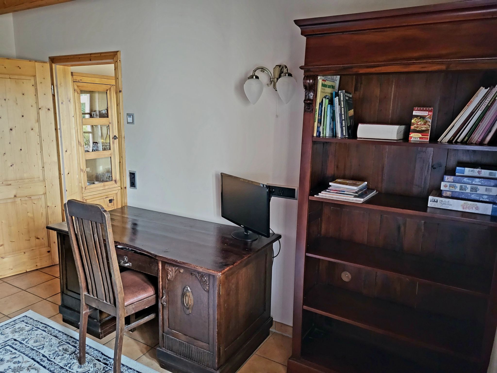 Wellnessparadies mit Sauna und Whirlpool-Image-tags.info