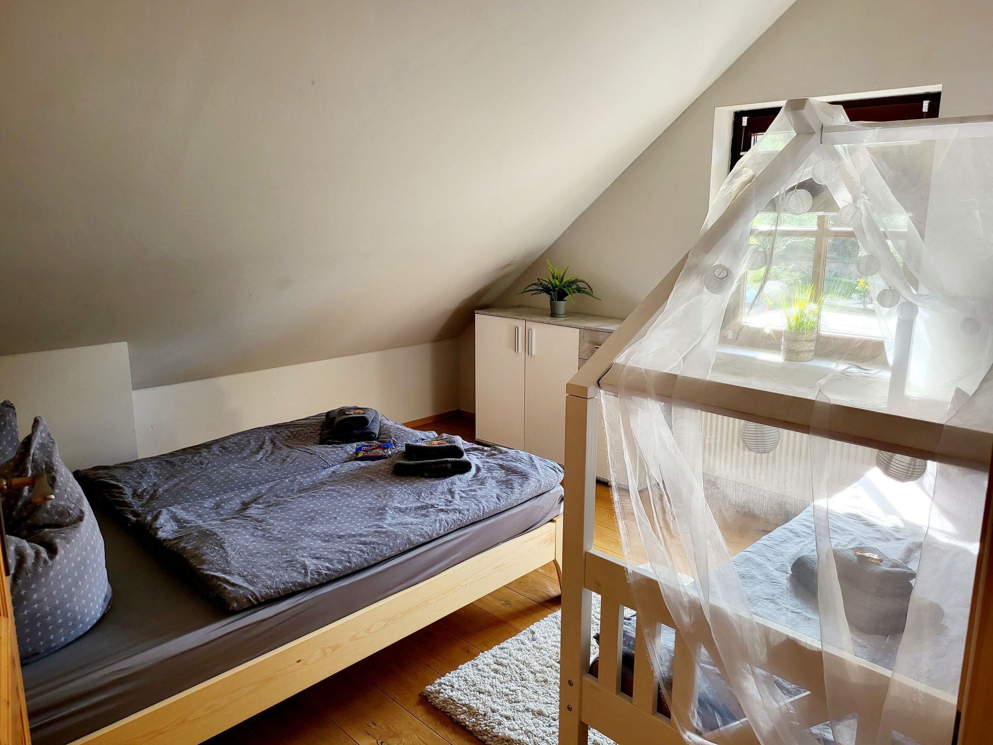 Wellnessparadies mit Sauna und Whirlpool-Image-tags.info