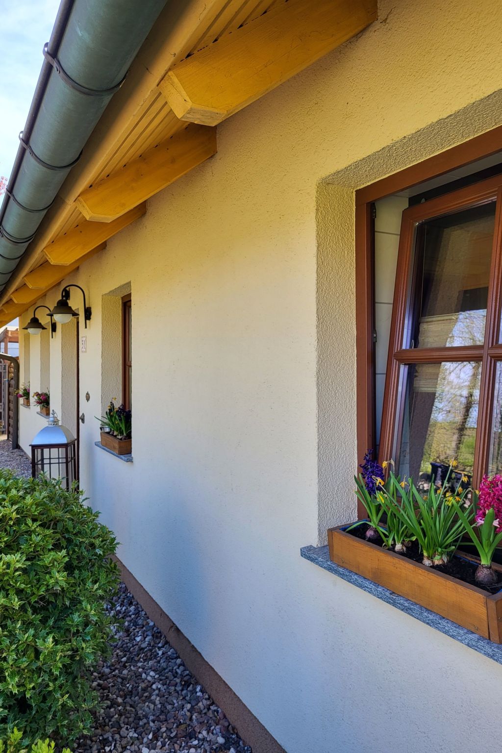 Wellnessparadies mit Sauna und Whirlpool-Image-tags.info