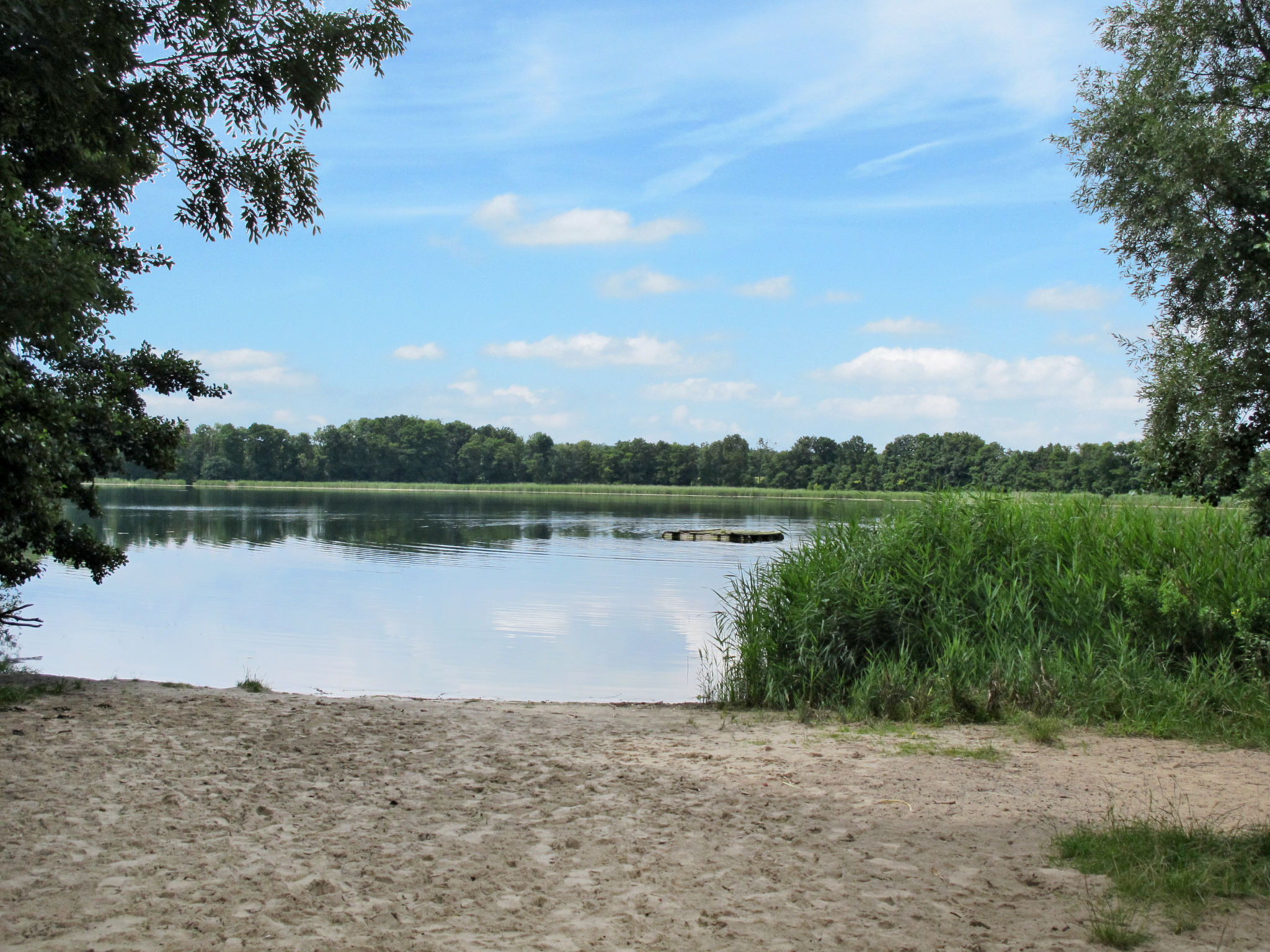Wellnessparadies mit Sauna und Whirlpool-Omgeving