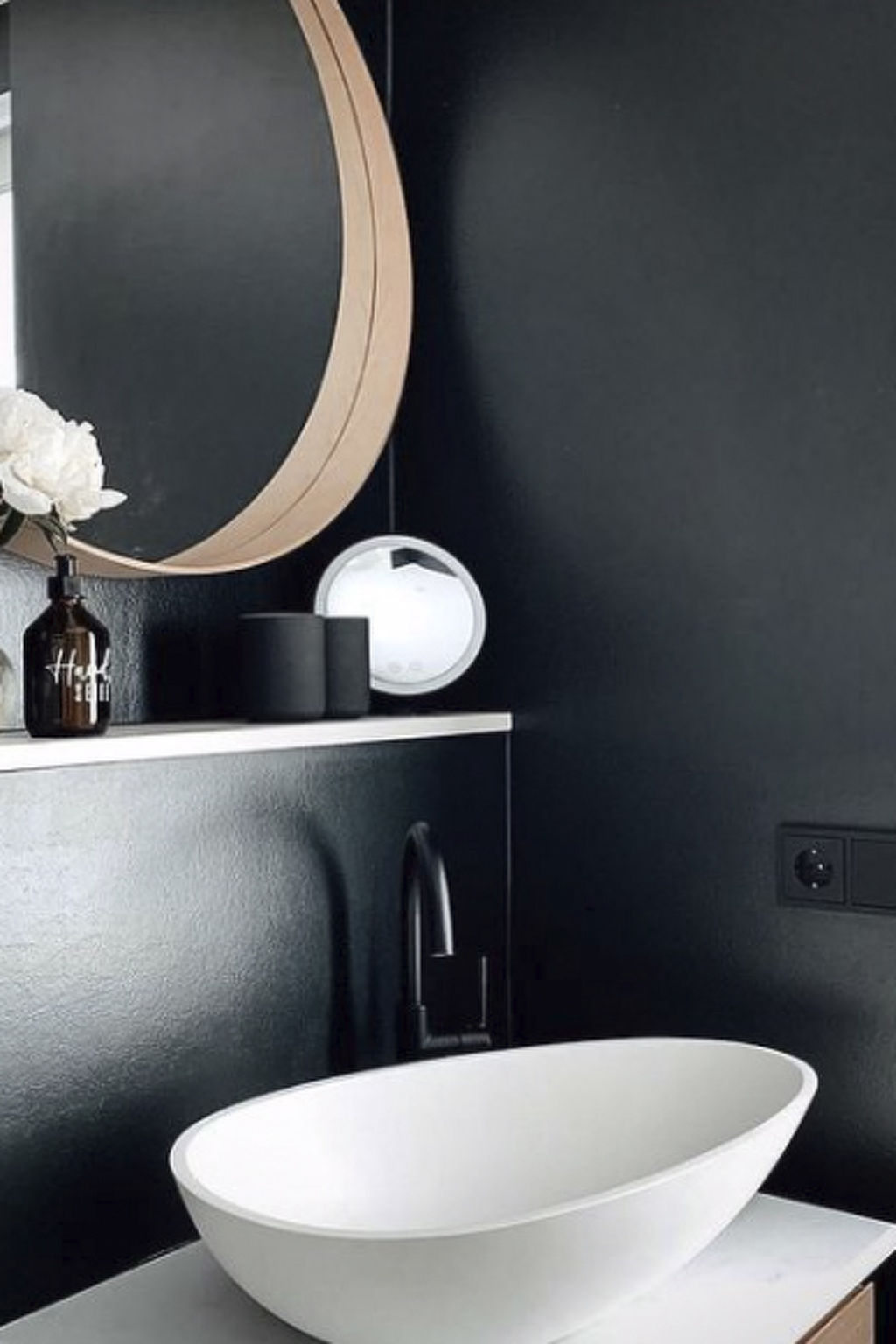 Modernes Ferienhaus mit Sauna, Seeblick, Dachterrasse und Garten-Image-tags.info